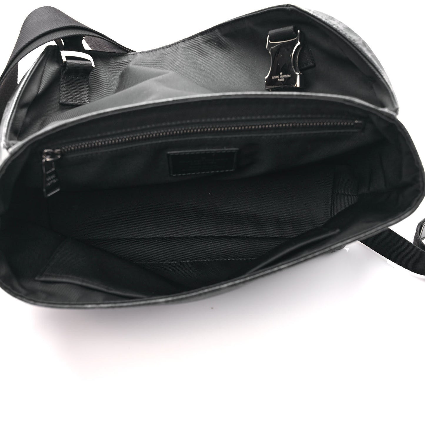 Monogram Eclipse Voyager PM Messenger