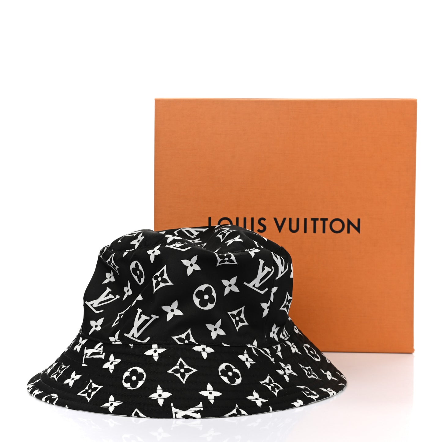 Nylon Monogram Reversible Bob Bucket Hat M Black White