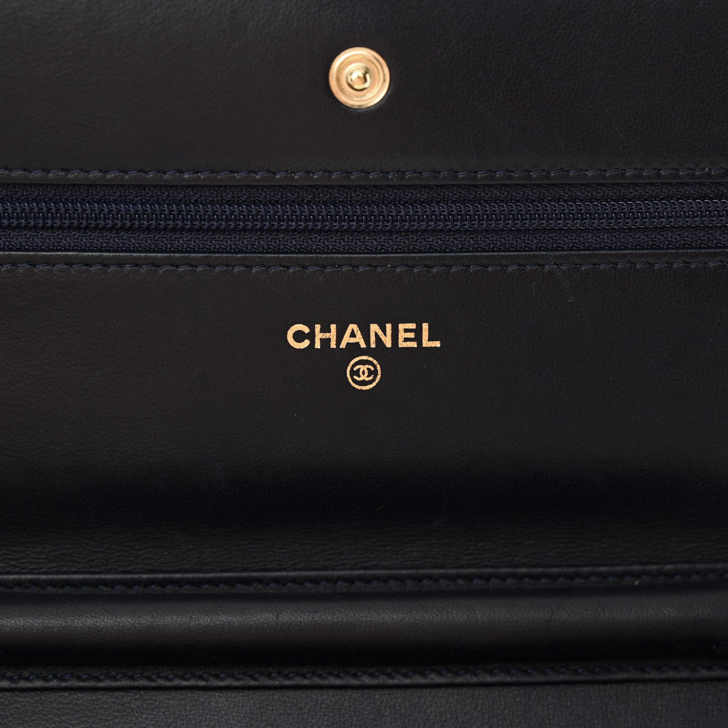 Lambskin Quilted Wallet On Chain WOC Navy Blue