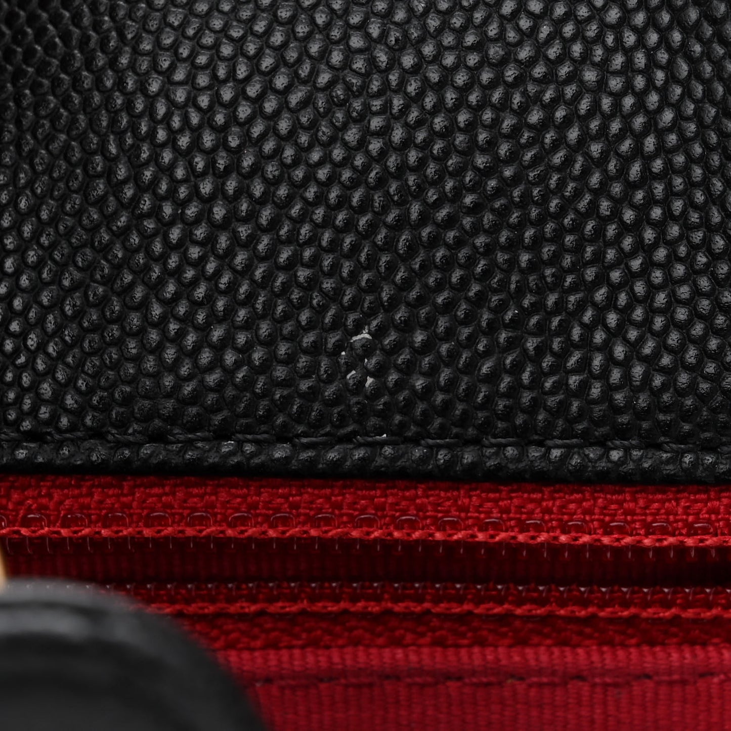 Caviar Quilted Wavy CC Hobo Black