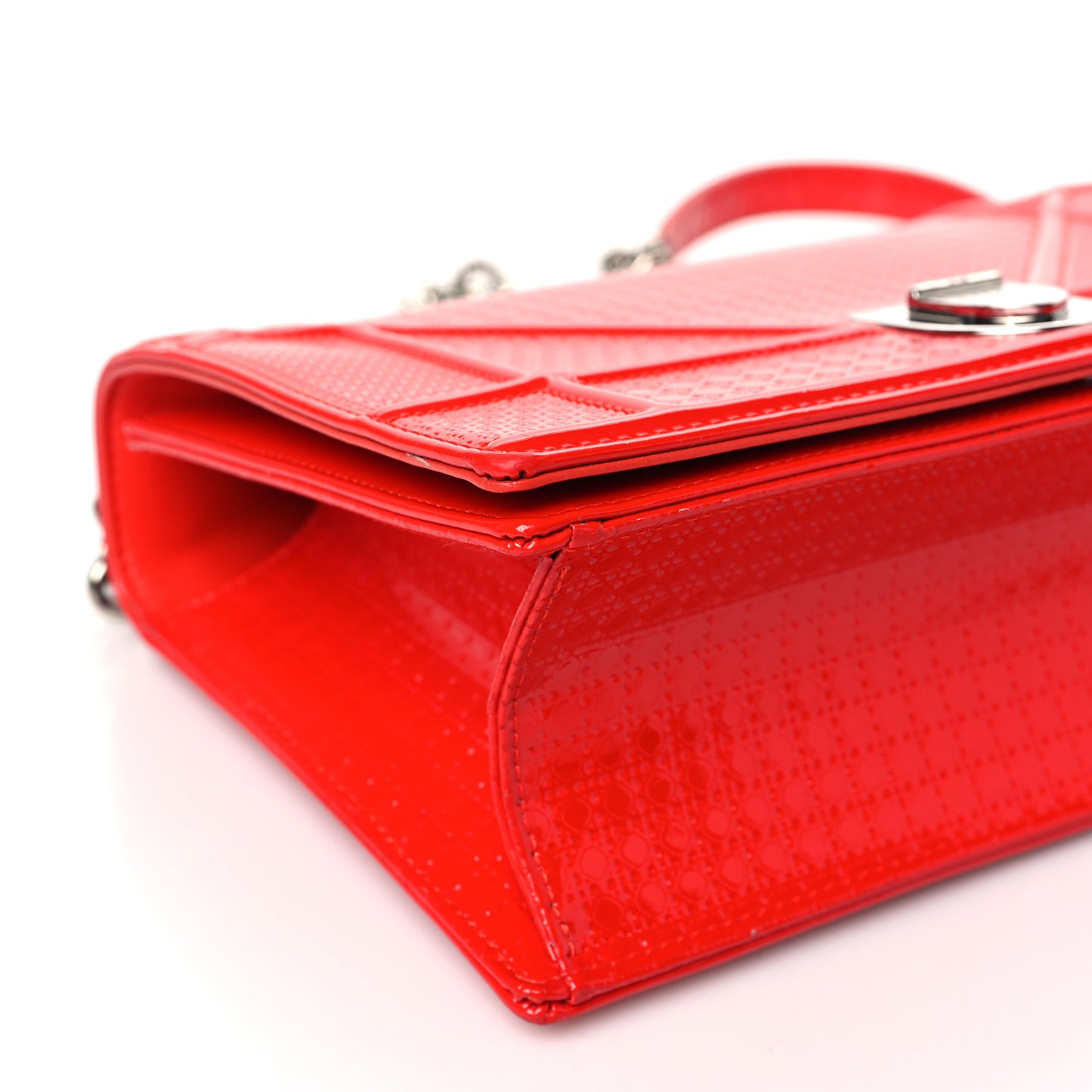 Patent Micro-Cannage Medium Diorama Flap Bag Red