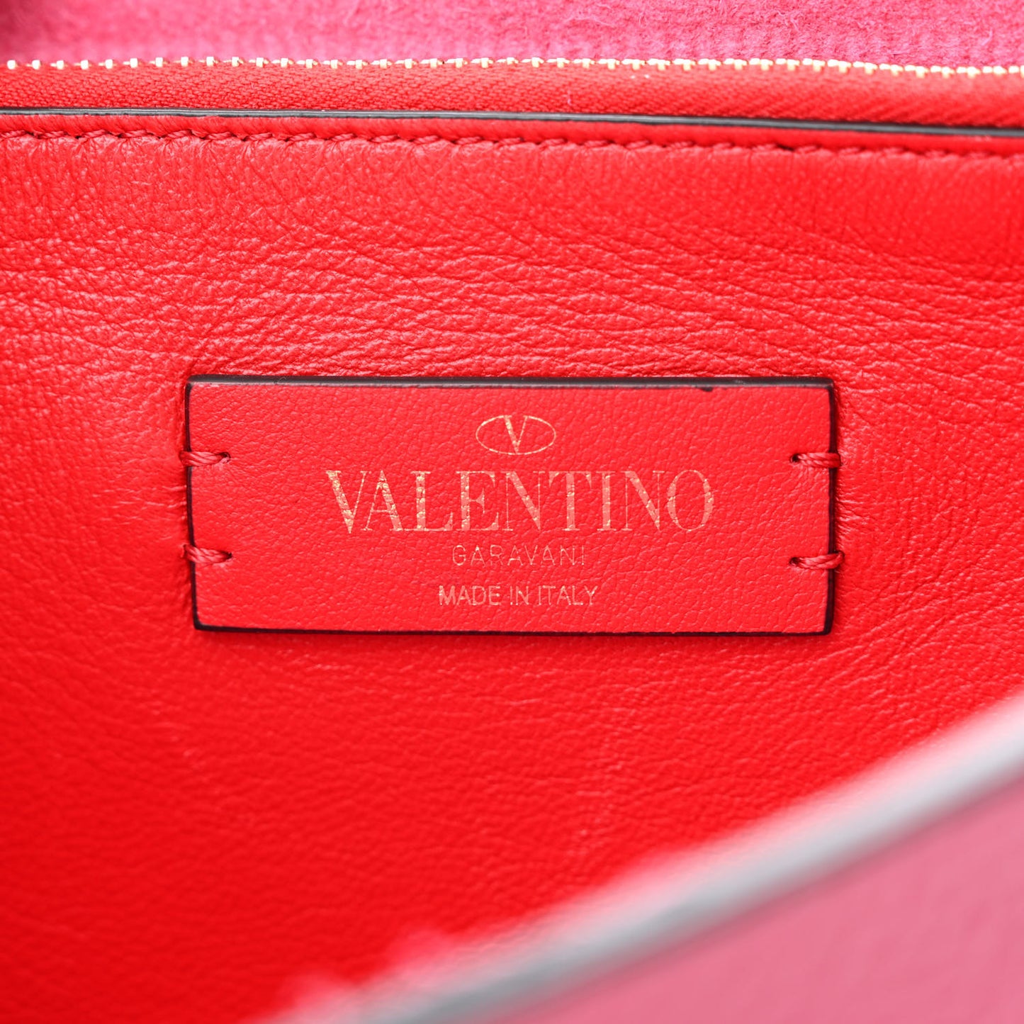 Pebbled Calfskin Rockstud Flip Lock Flap Messenger Raspberry
