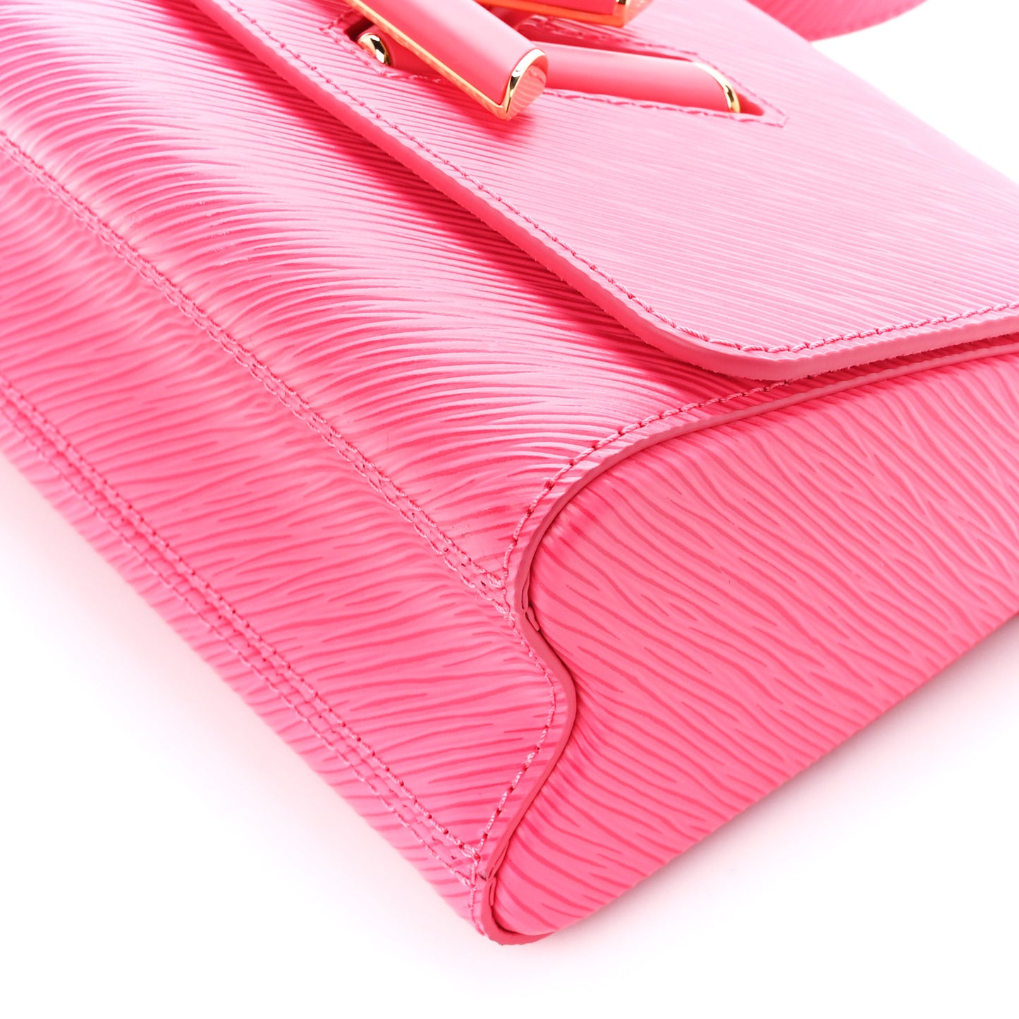 Epi Twist Shoulder Bag PM Dragon Fruit