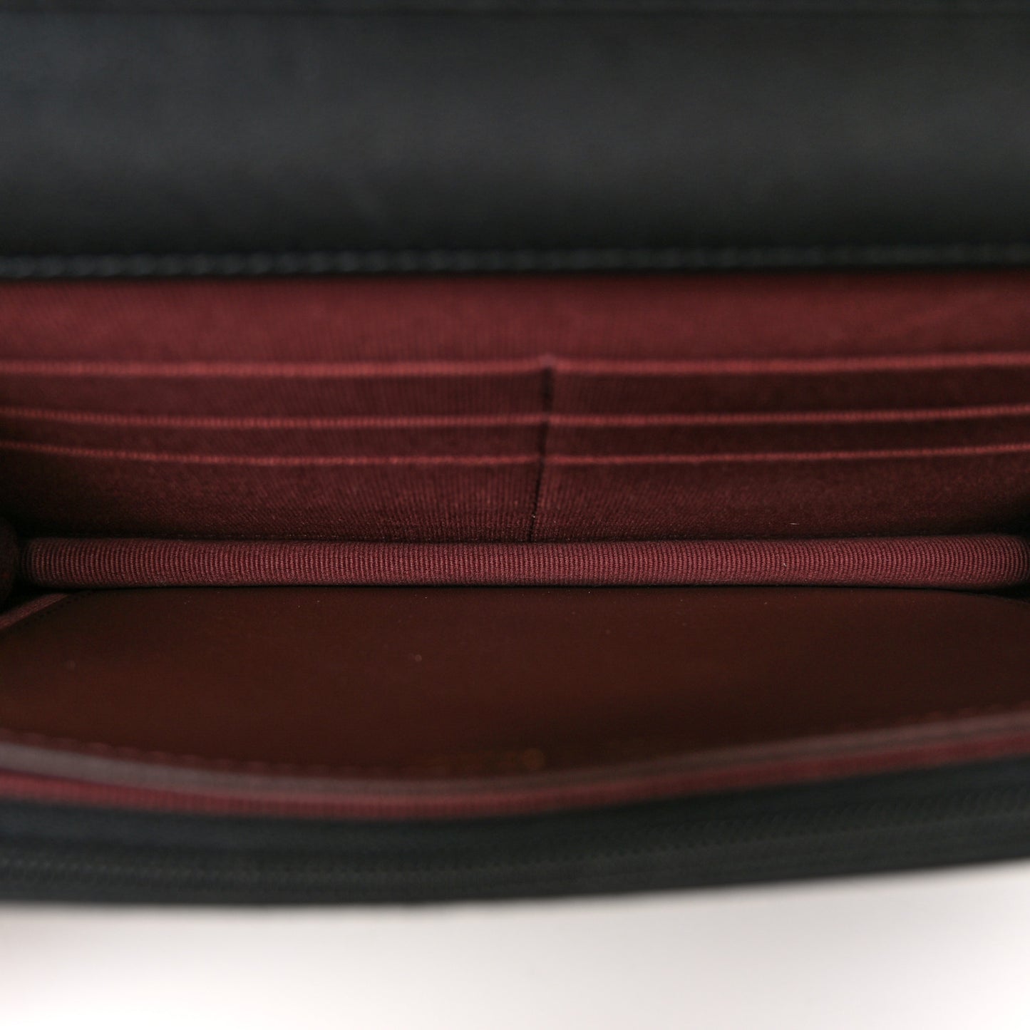 Lambskin Quilted Wallet On Chain WOC Black