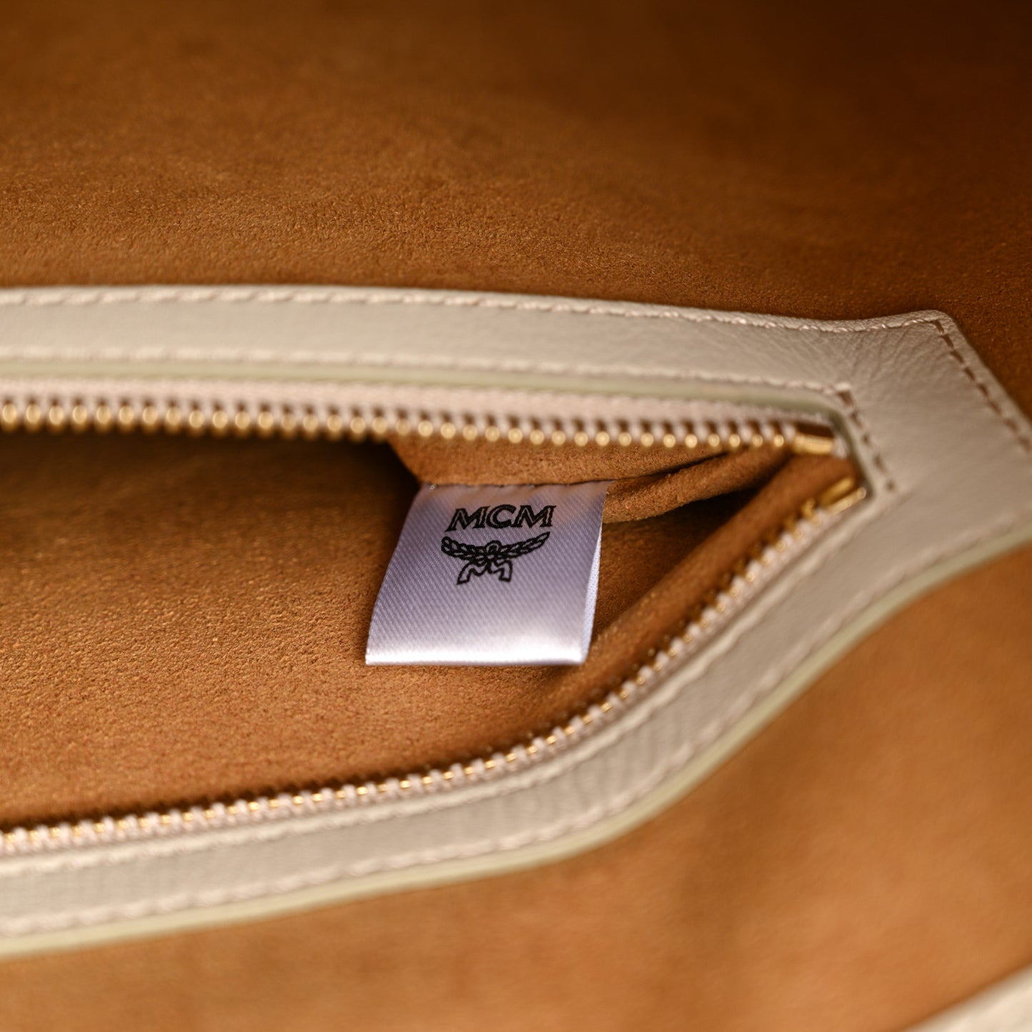 Calfskin Large Munchen Tote White