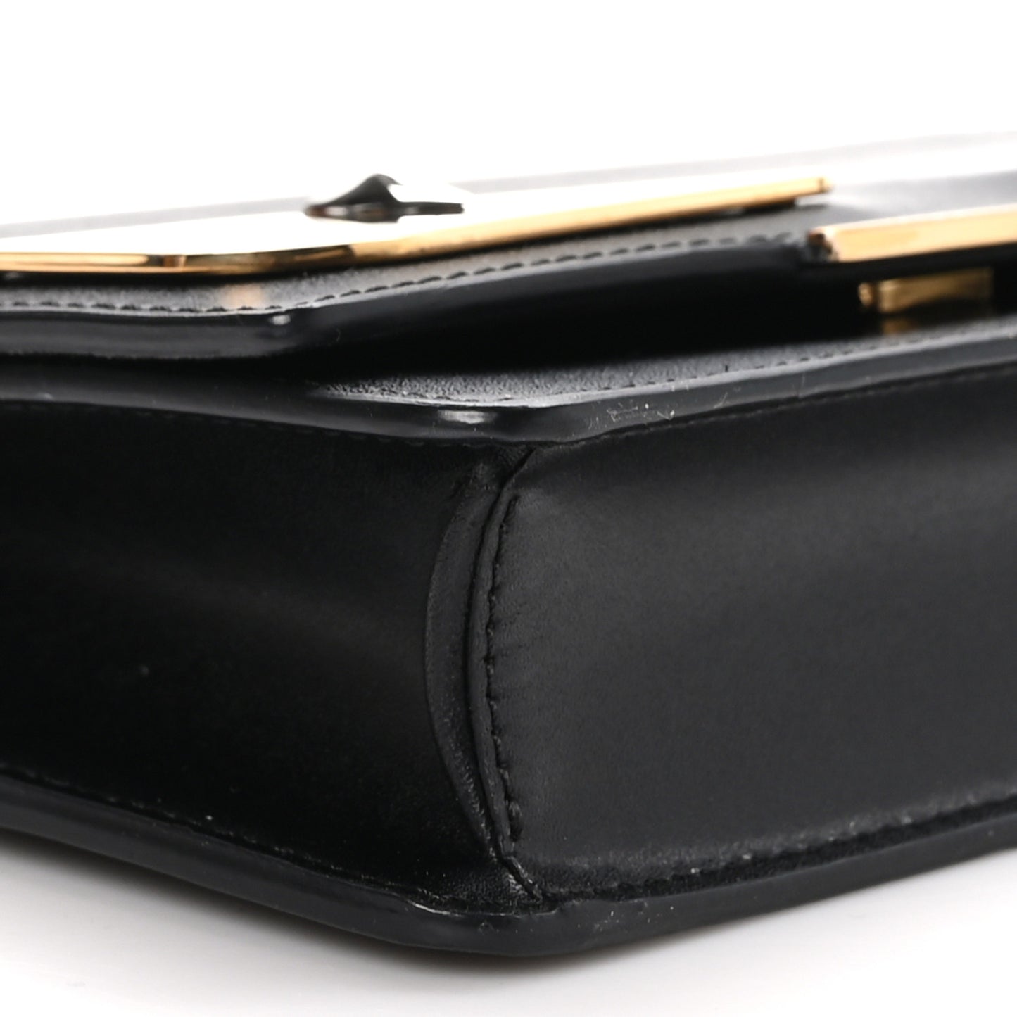 Vitello Liberty Lucido Metal Monster Eyes Tube Wallet on Chain Black