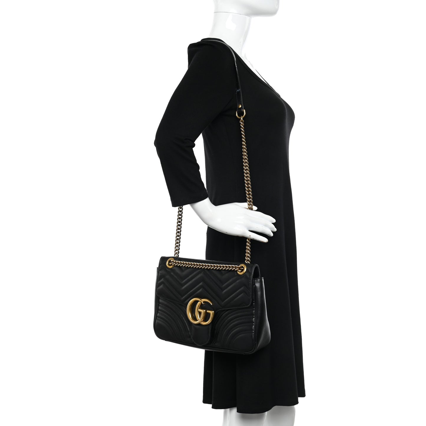 Calfskin Matelasse Medium GG Marmont Shoulder Bag Black