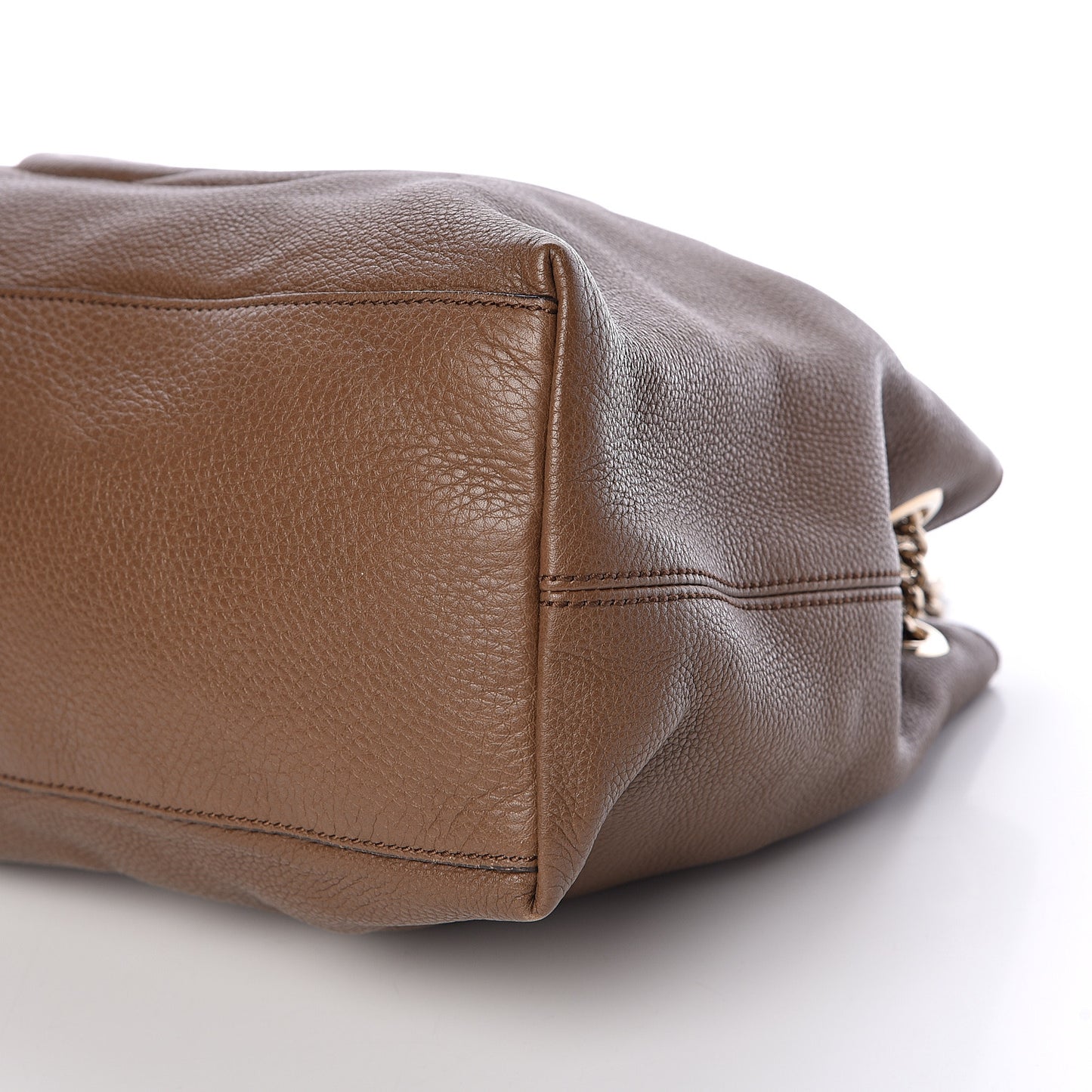 Pebbled Calfskin Medium Soho Chain Shoulder Bag Maple Brown