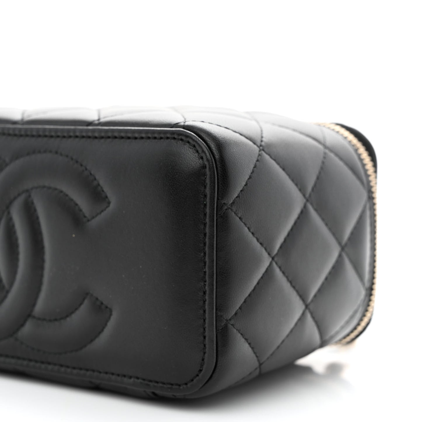Lambskin Quilted Small Top Handle Vanity Case With Chain Black