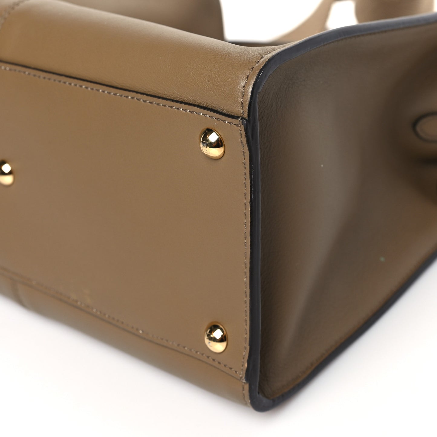 Vitello Seta Century Medium Peekaboo X-Lite Fango Mandorlo