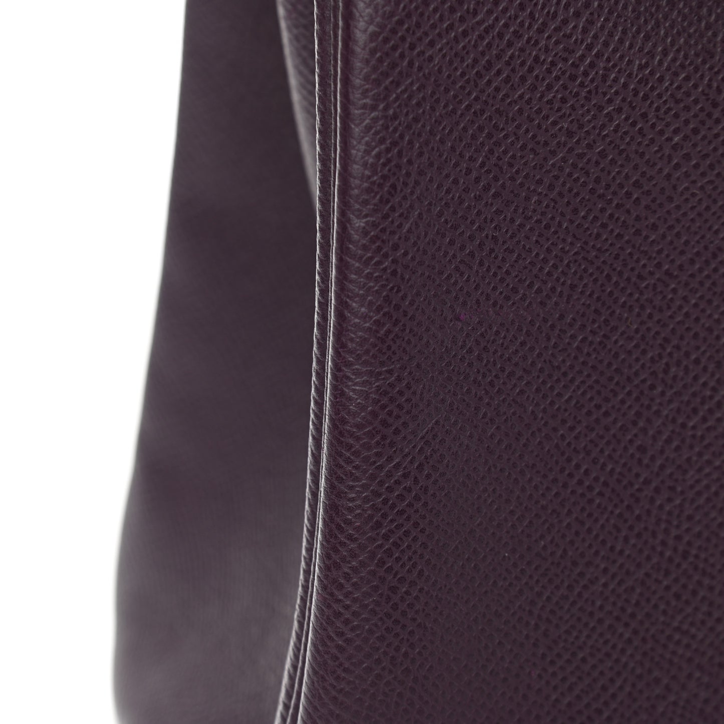 Epsom Kelly Retourne 28 Raisin