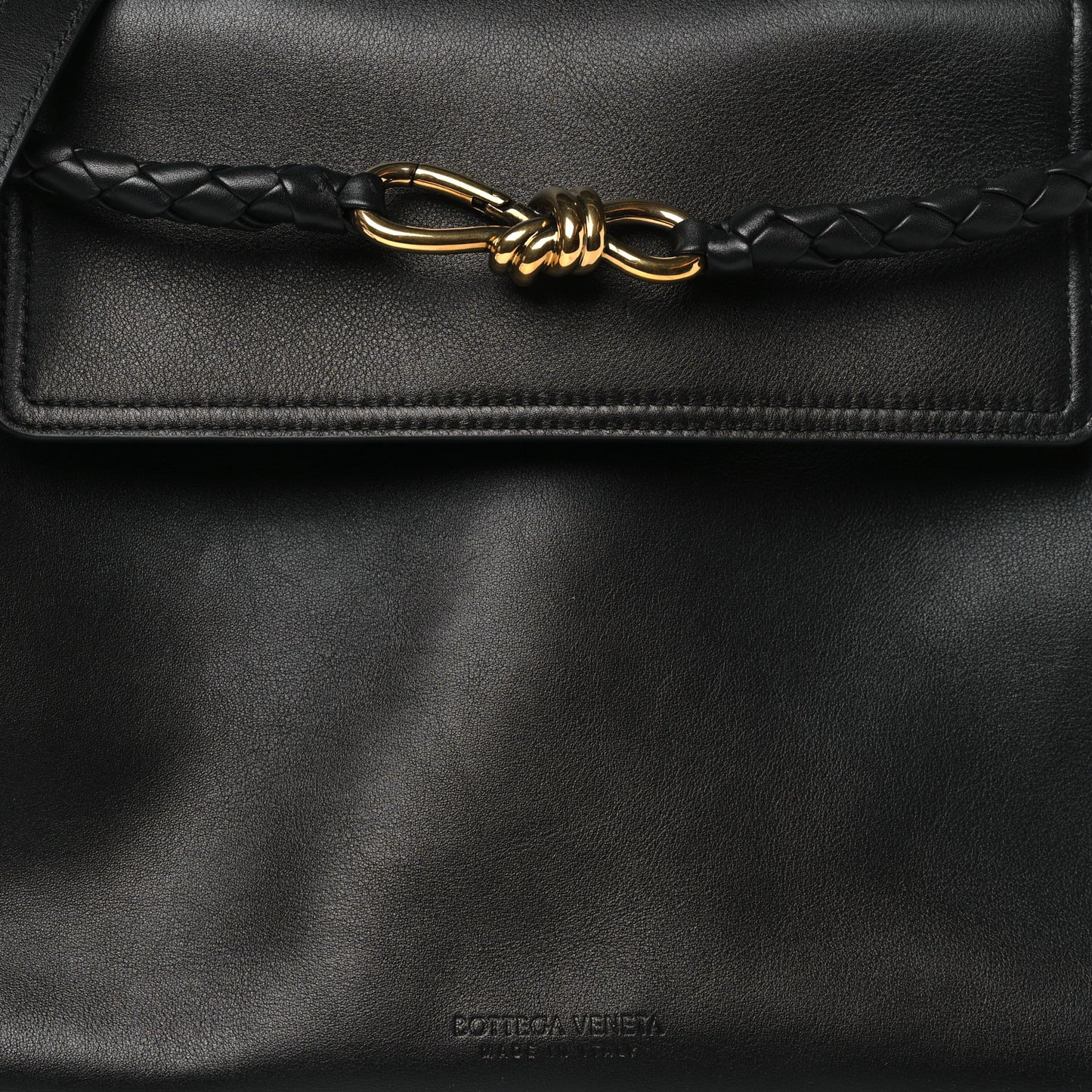 Silky Calfskin Medium Ciao Ciao Black