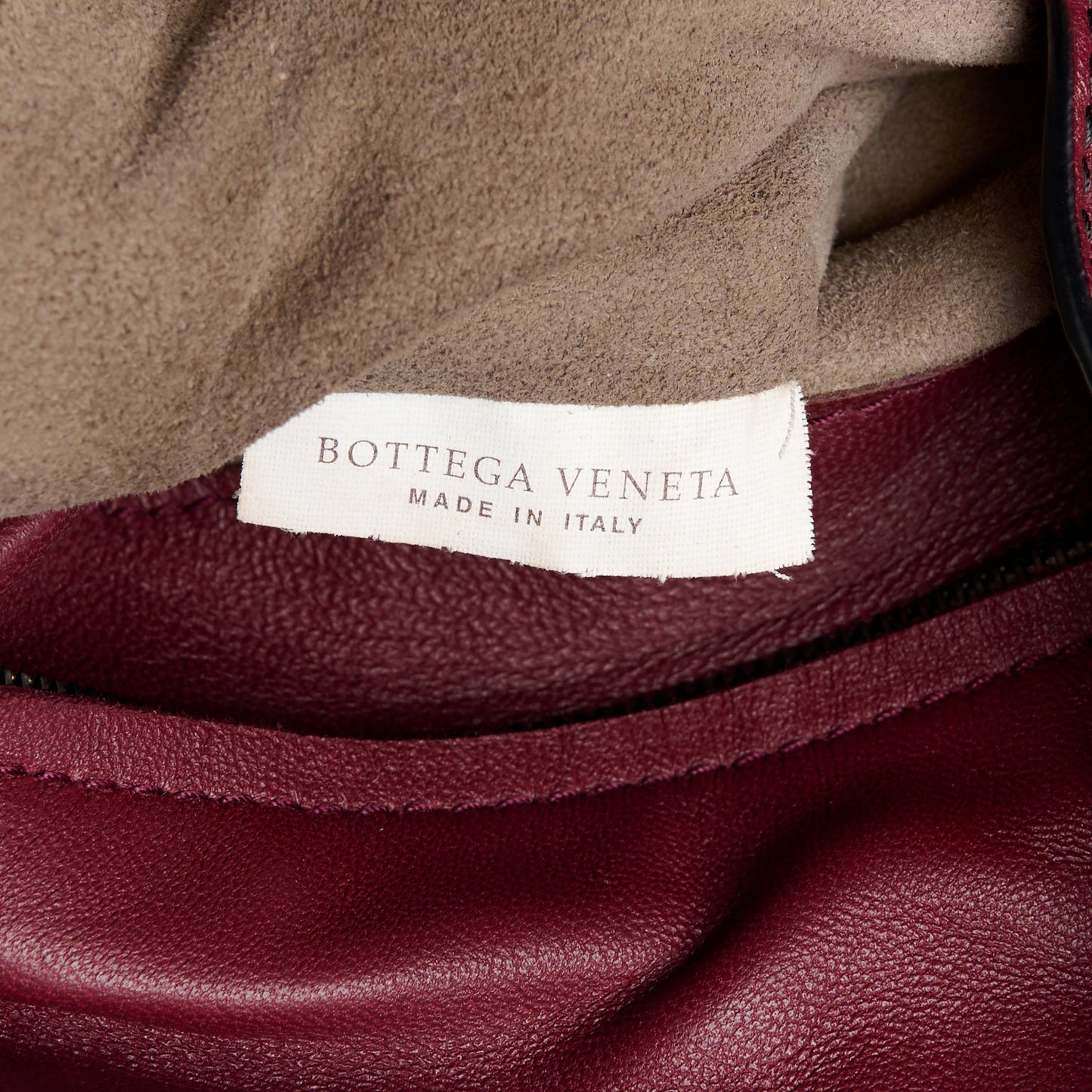 Nappa Intrecciato Medium Loop Dark Red