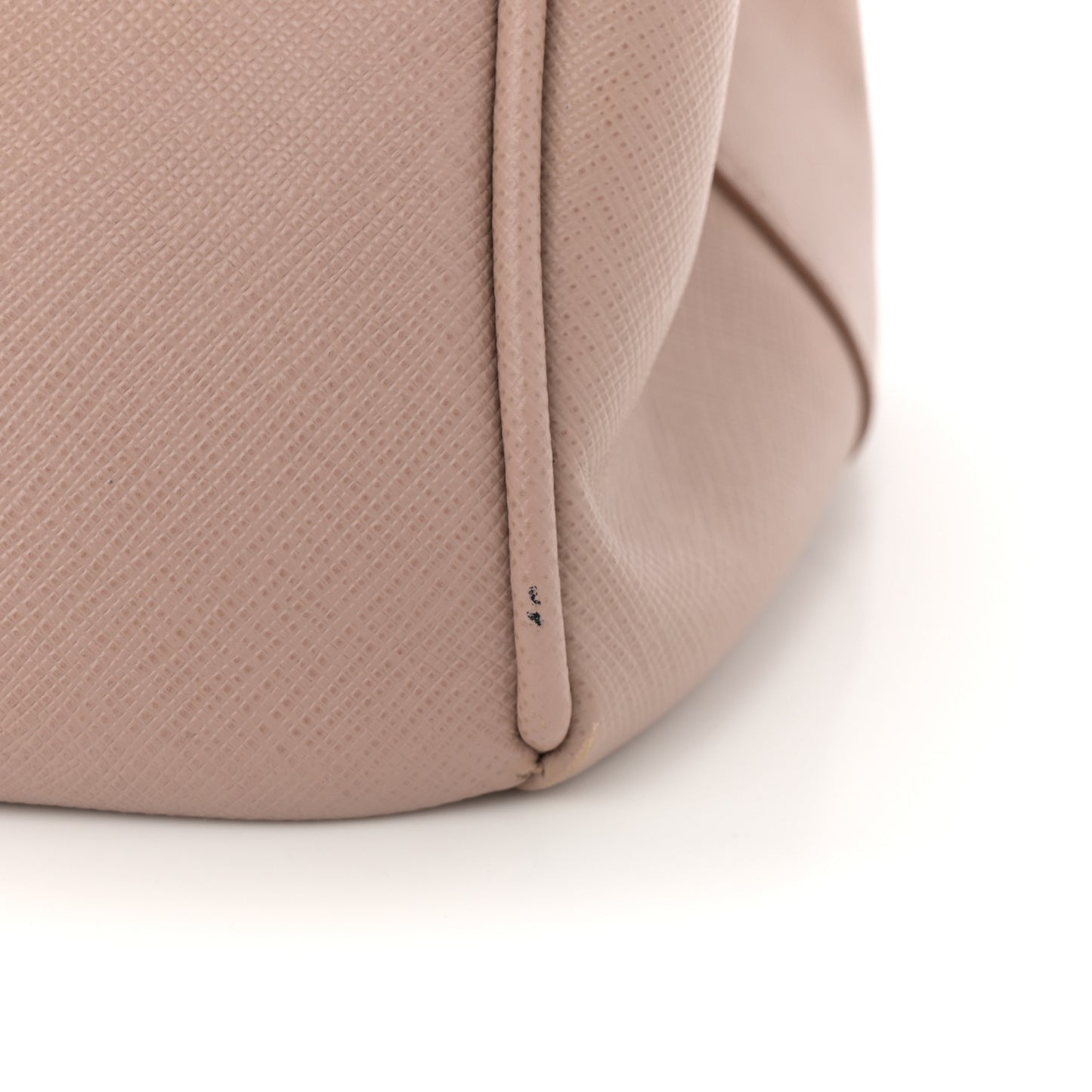 Saffiano Large Galleria Double Zip Tote Cammeo