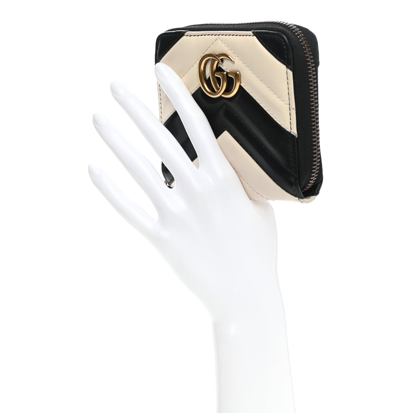 Calfskin Matelasse Small Marmont 2.0 Zip Black White