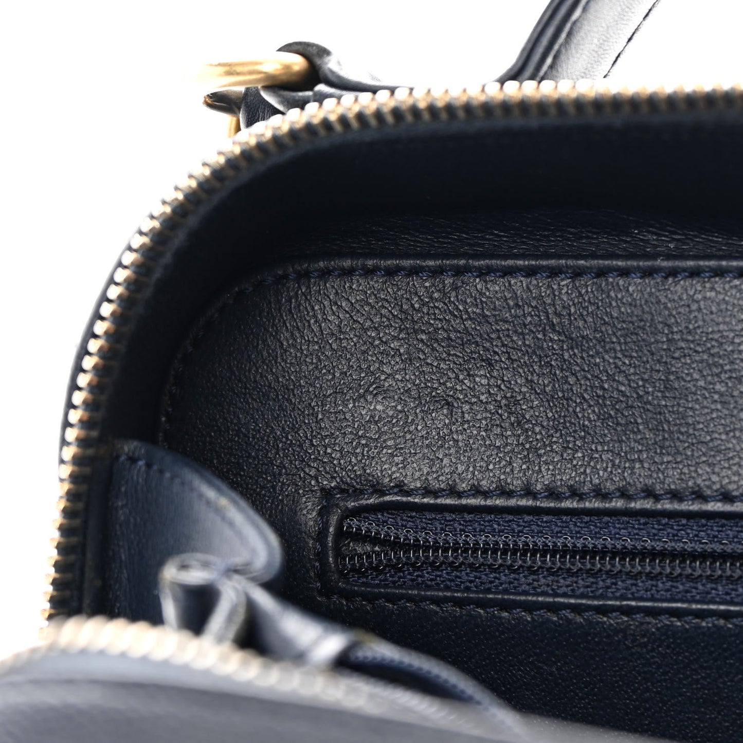 Caviar Quilted Medium CC Filigree Vanity Case Navy