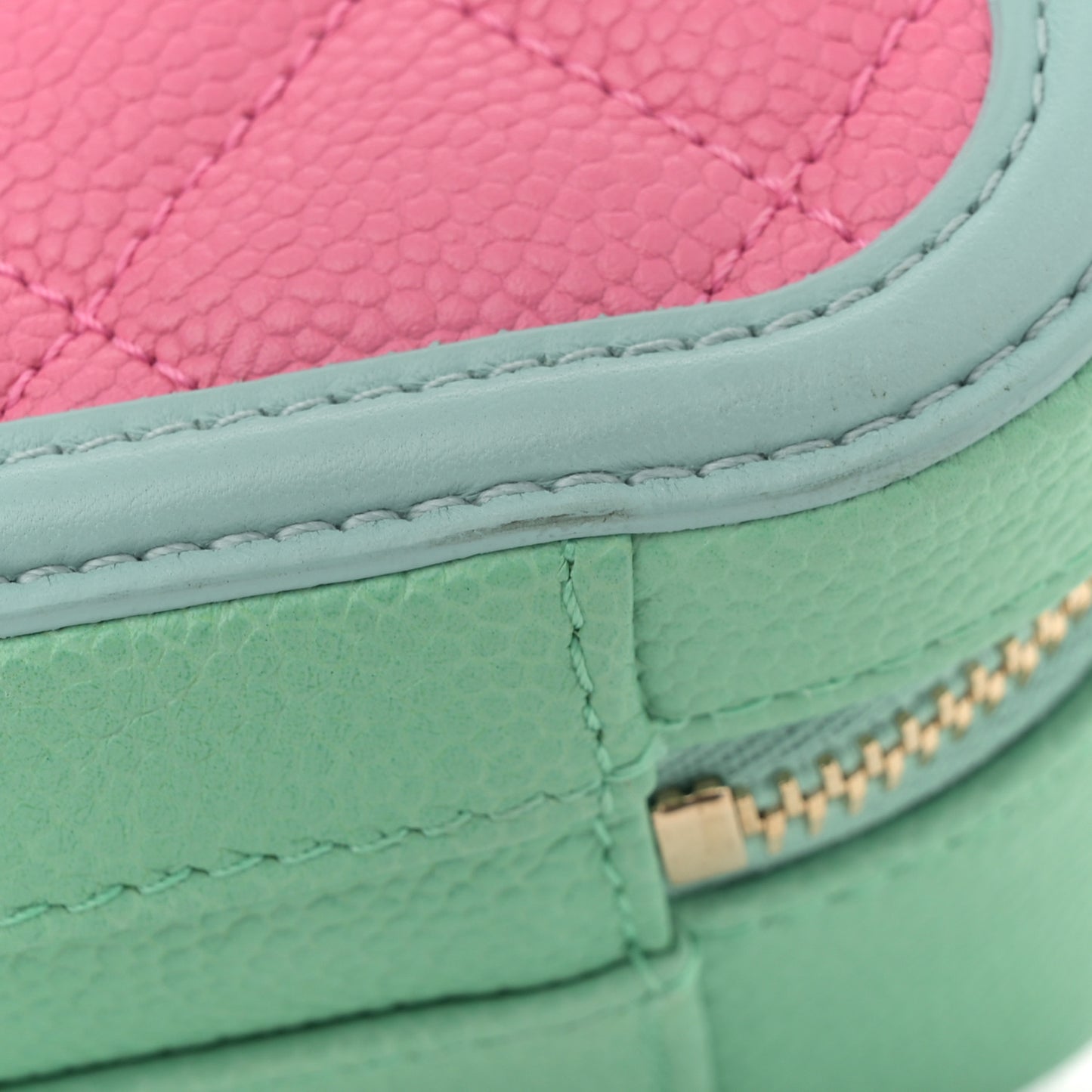 Caviar Quilted Medium CC Filigree Vanity Case Pink Green Blue