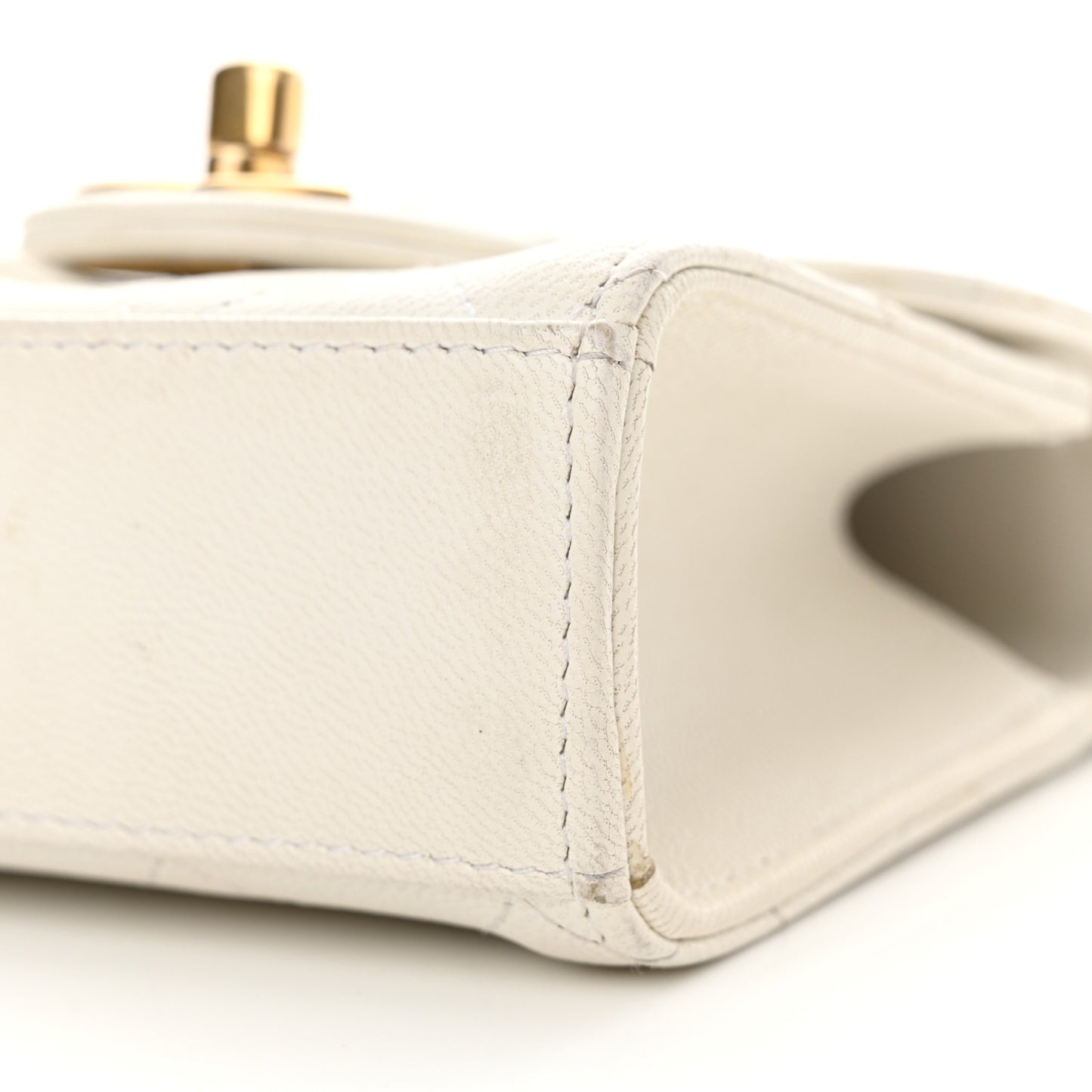 Goatskin Chic Pearls Clutch On Chain White
