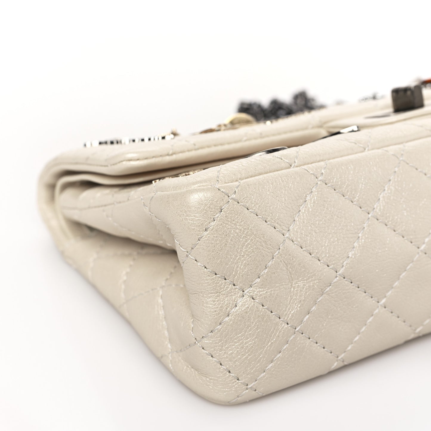 Aged Calfskin Lucky Charms 2.55 Reissue 225 Flap Ivory