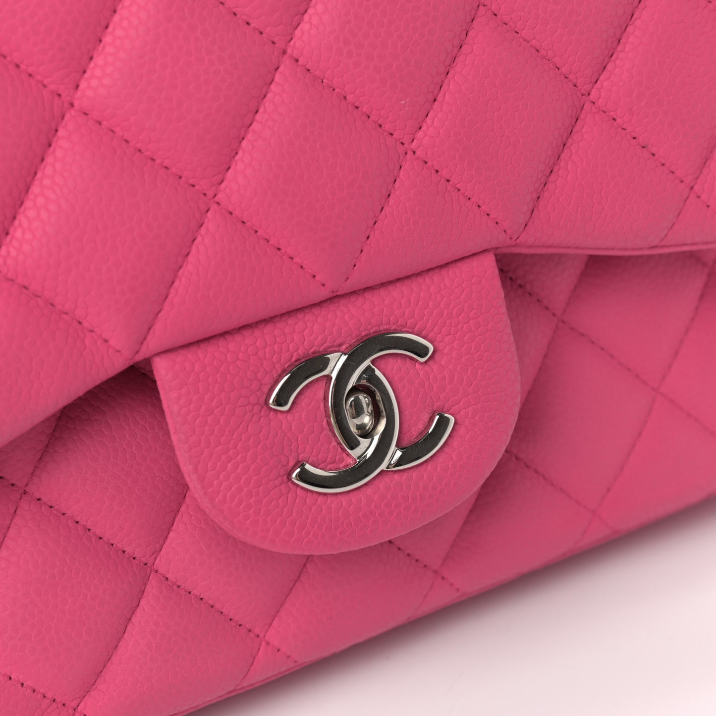 Iridescent Caviar Quilted Jumbo Double Flap Pink