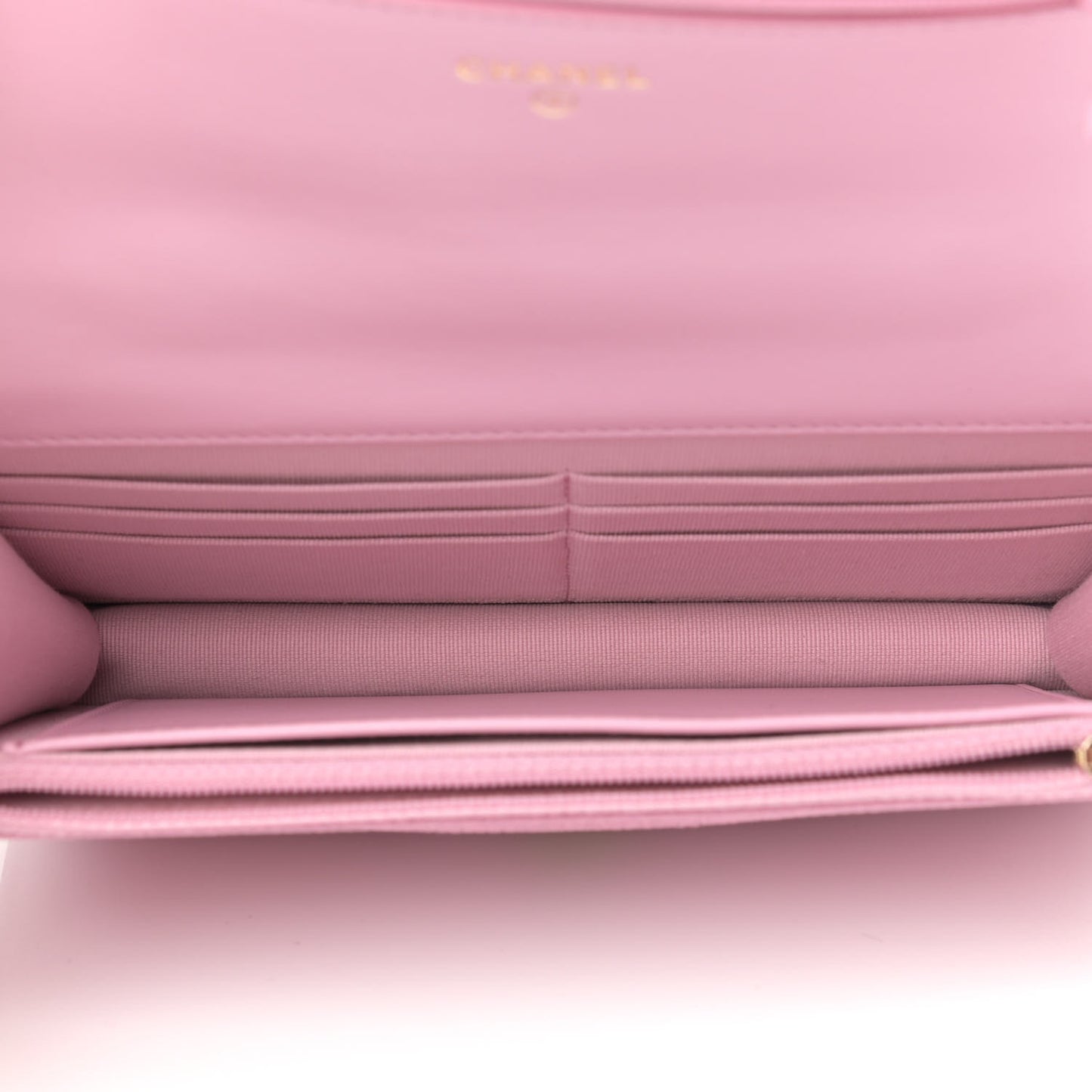 Shiny Caviar Quilted Pick Me Up Wallet On Chain WOC Pink