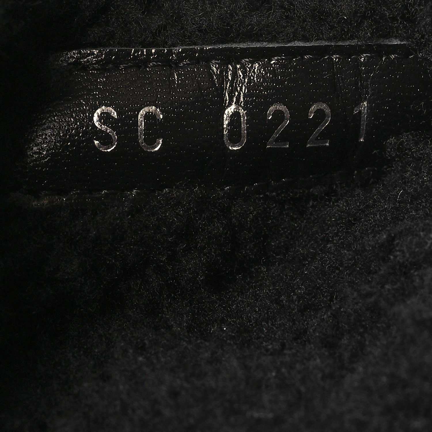 Louis Vuitton Shearling Monogram Giant Paseo Flat Comfort Mule 38 Black 8 of 9