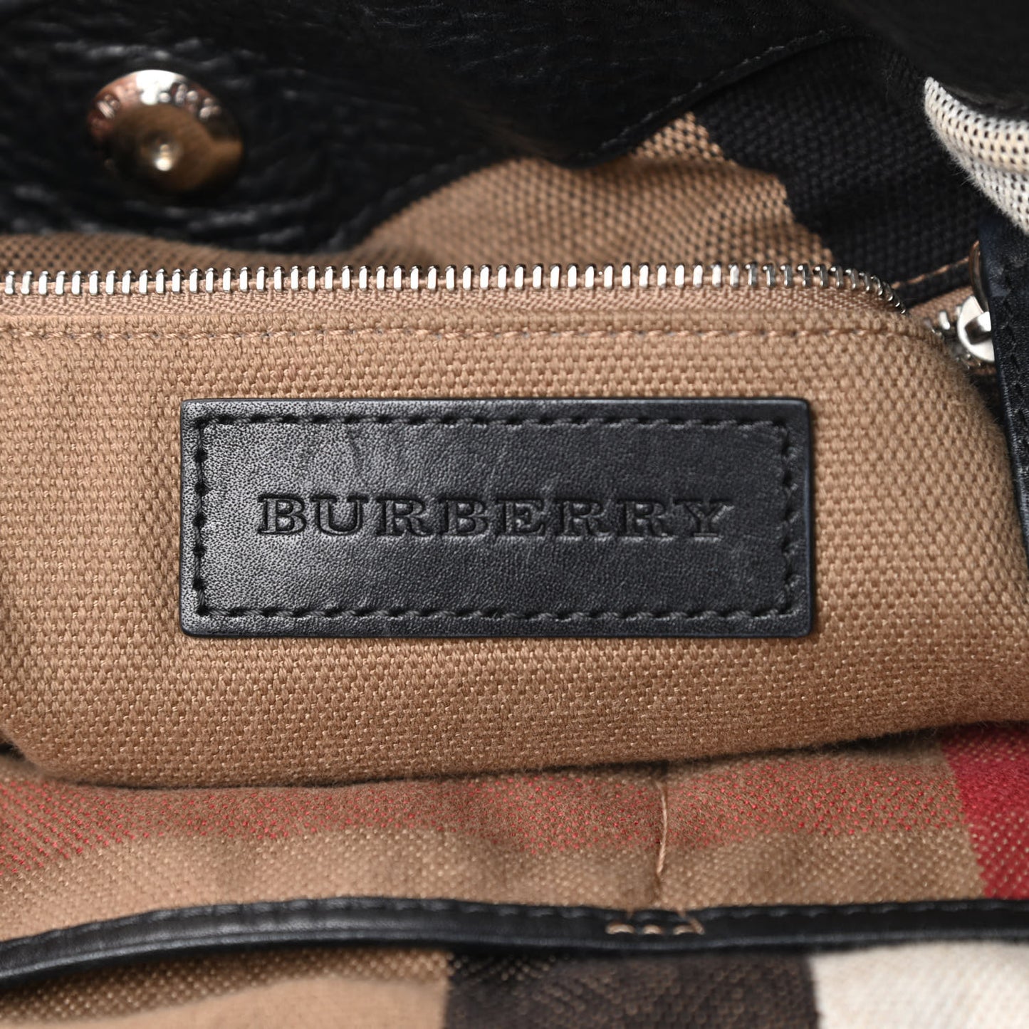 Grainy Calfskin House Check Medium Maidstone Black