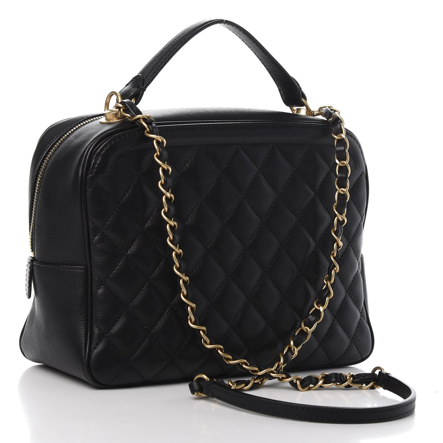 Calfskin Quilted CC Medium Vanity Case Black