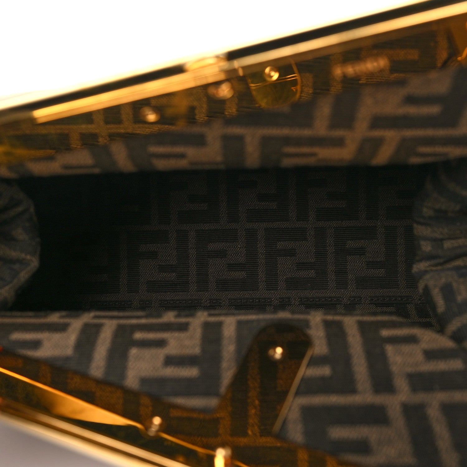 Fendi Shiny Nappa Medium Fendi First Caramello 5 of 9