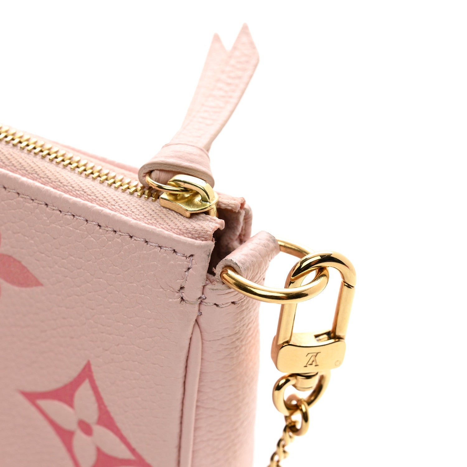 Louis Vuitton Empreinte Monogram Giant By The Pool Mini Pochette Accessories Bouton De Rose 8 of 9