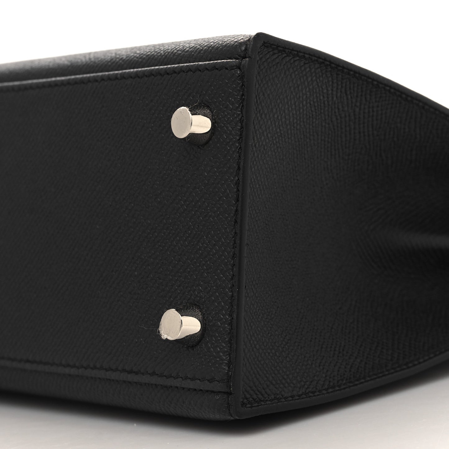 Epsom Kelly Sellier 25 Black