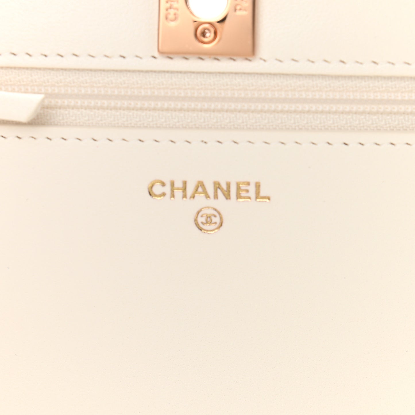 Lambskin Quilted Trendy CC Wallet On Chain WOC White