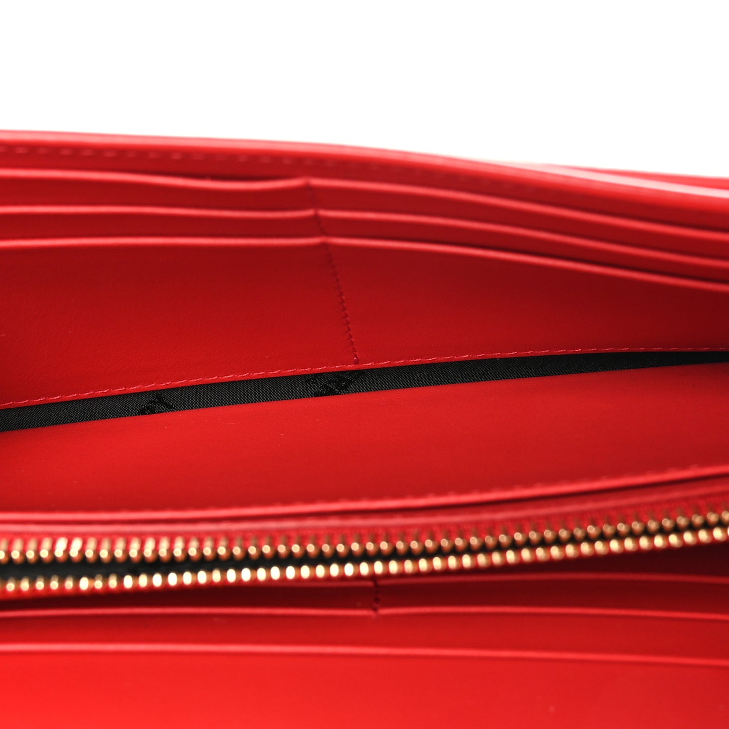 Calfskin Logo Hazelmere Wallet With Detachable Strap Red