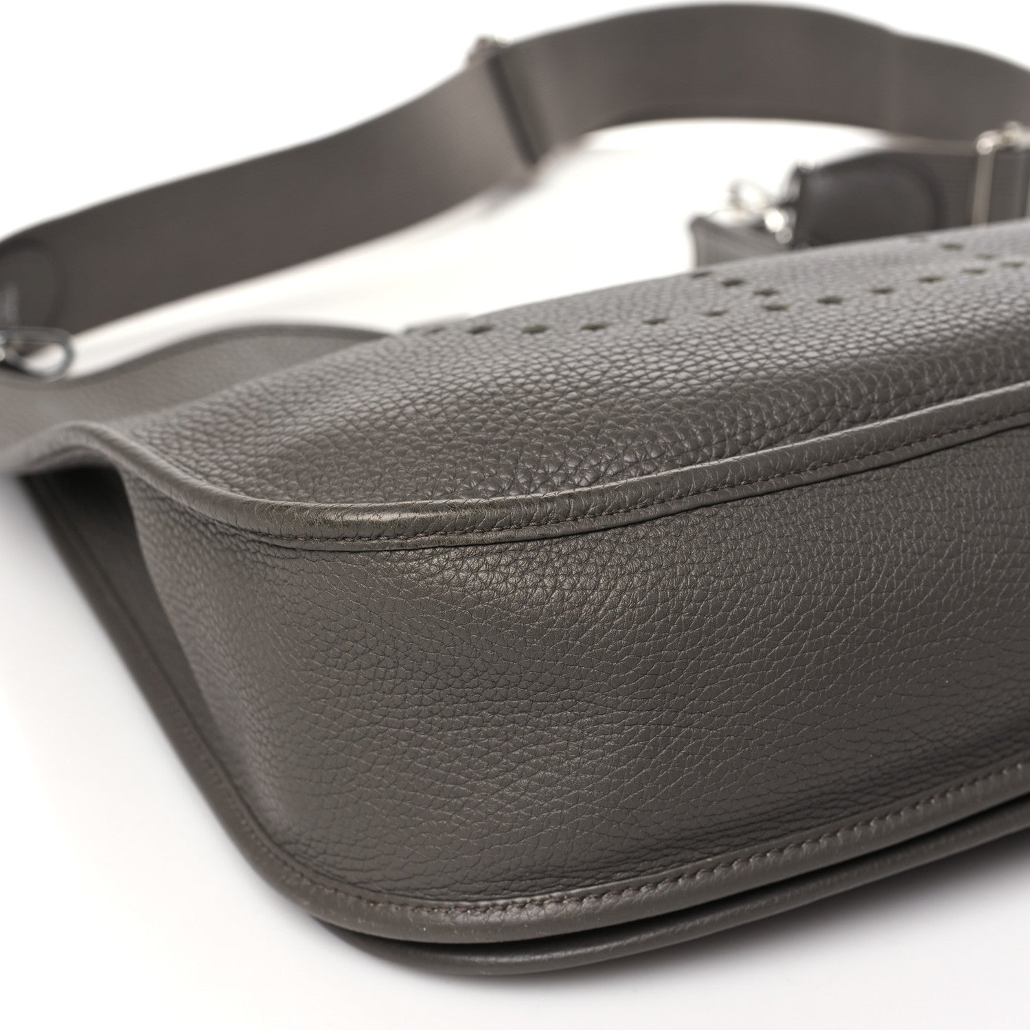 Hermes Taurillon Clemence Evelyne III GM Etoupe 9 of 11