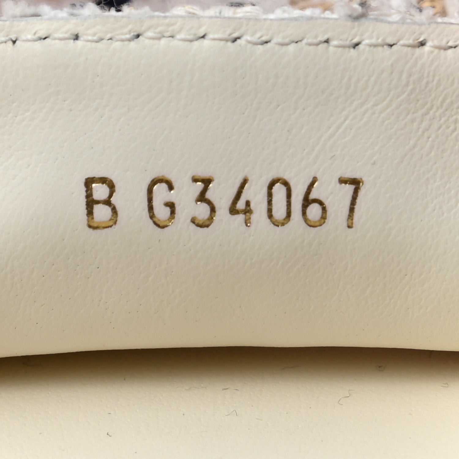 Chanel Tweed Grosgrain CC Mule Slide 38 White Black 8 of 8