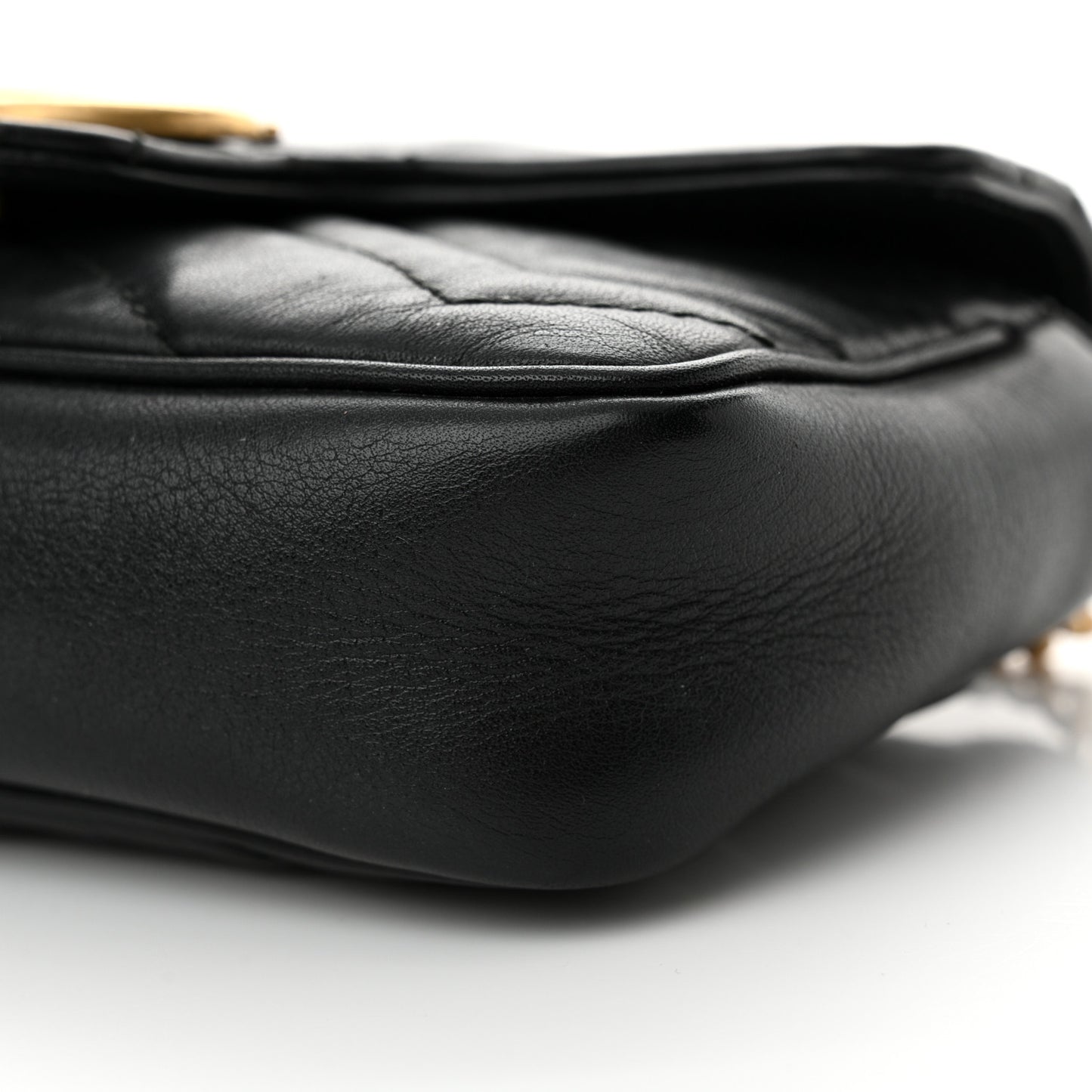 Calfskin Matelasse Super Mini GG Marmont Shoulder Bag Black