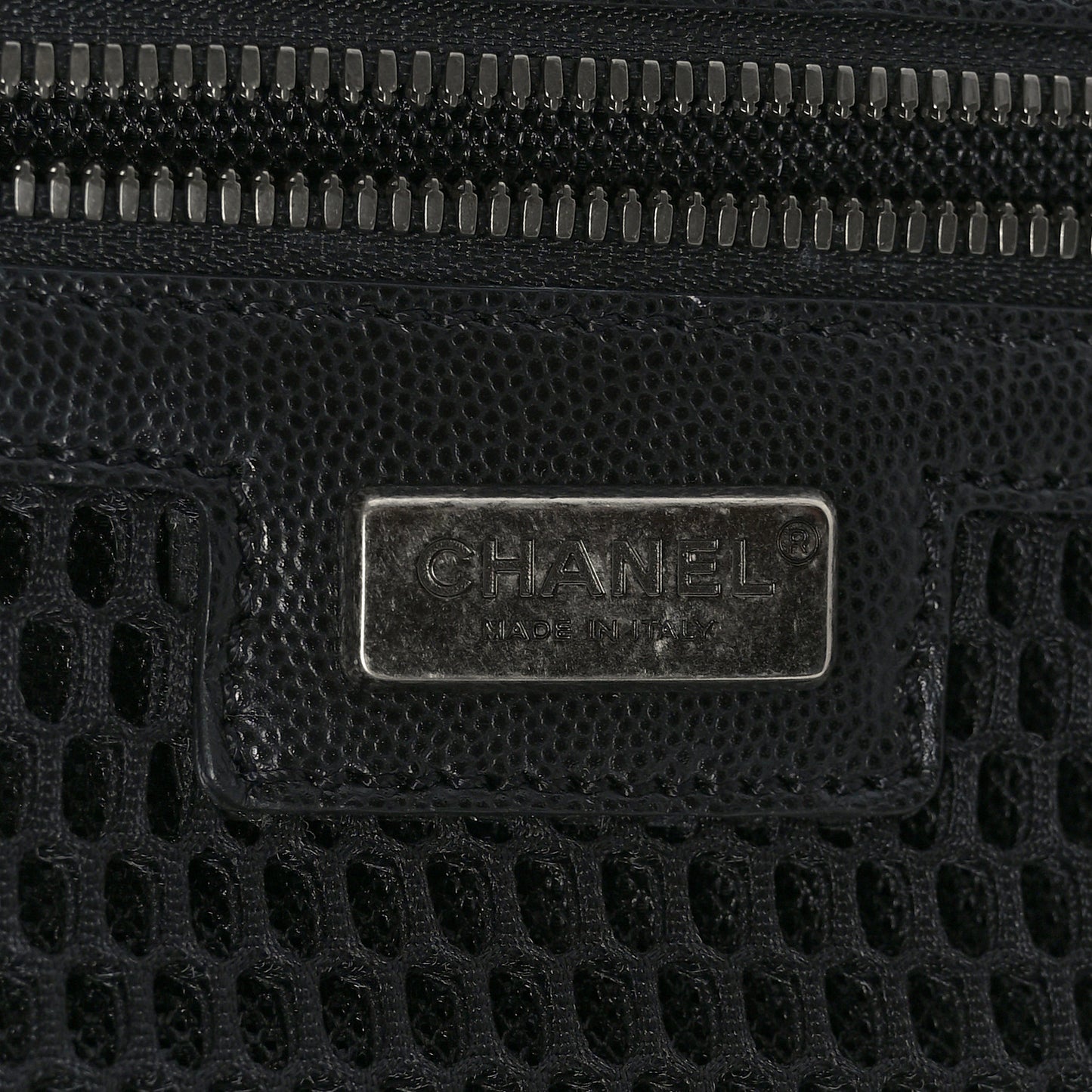Caviar Quilted Coco Case Trolley Black