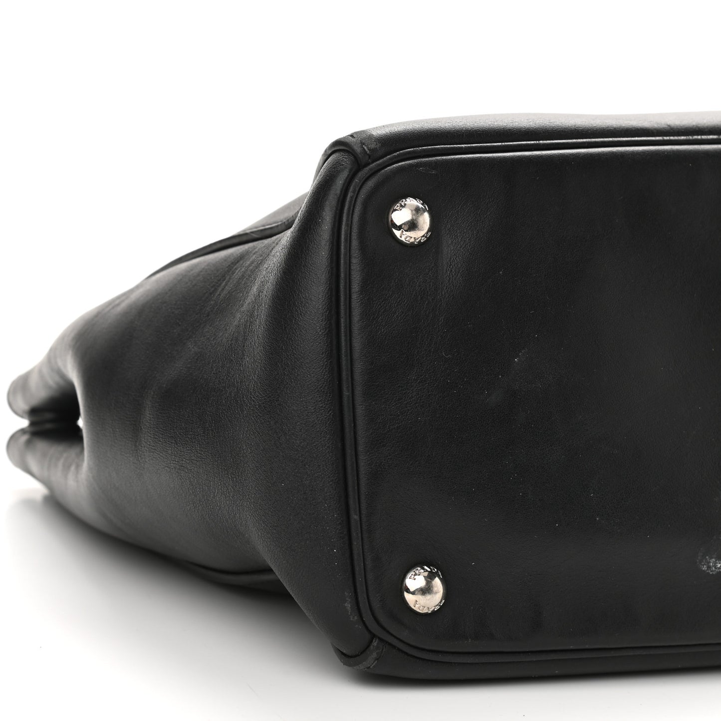 Soft Calfskin Galleria Double Zip Tote Black
