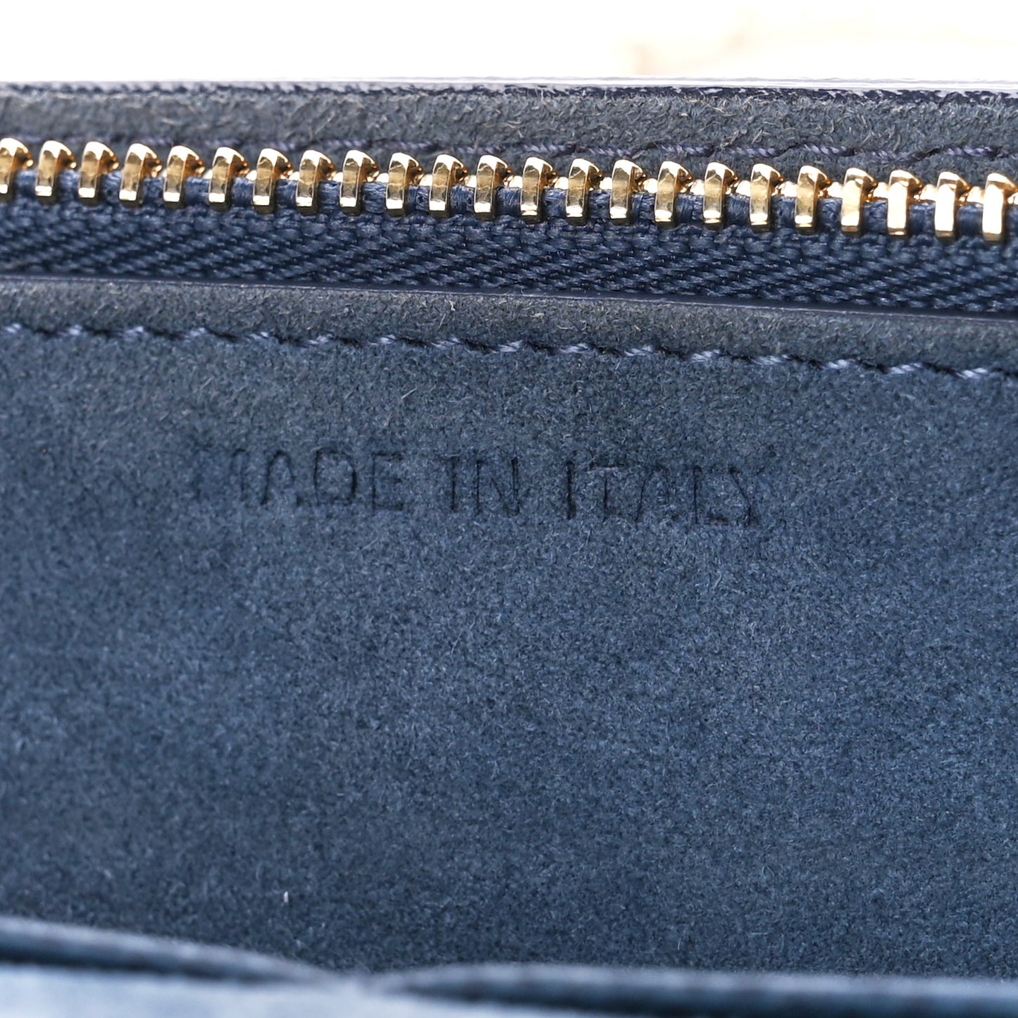 Calfskin 30 Montaigne 2 in 1 Pouch Dark Blue