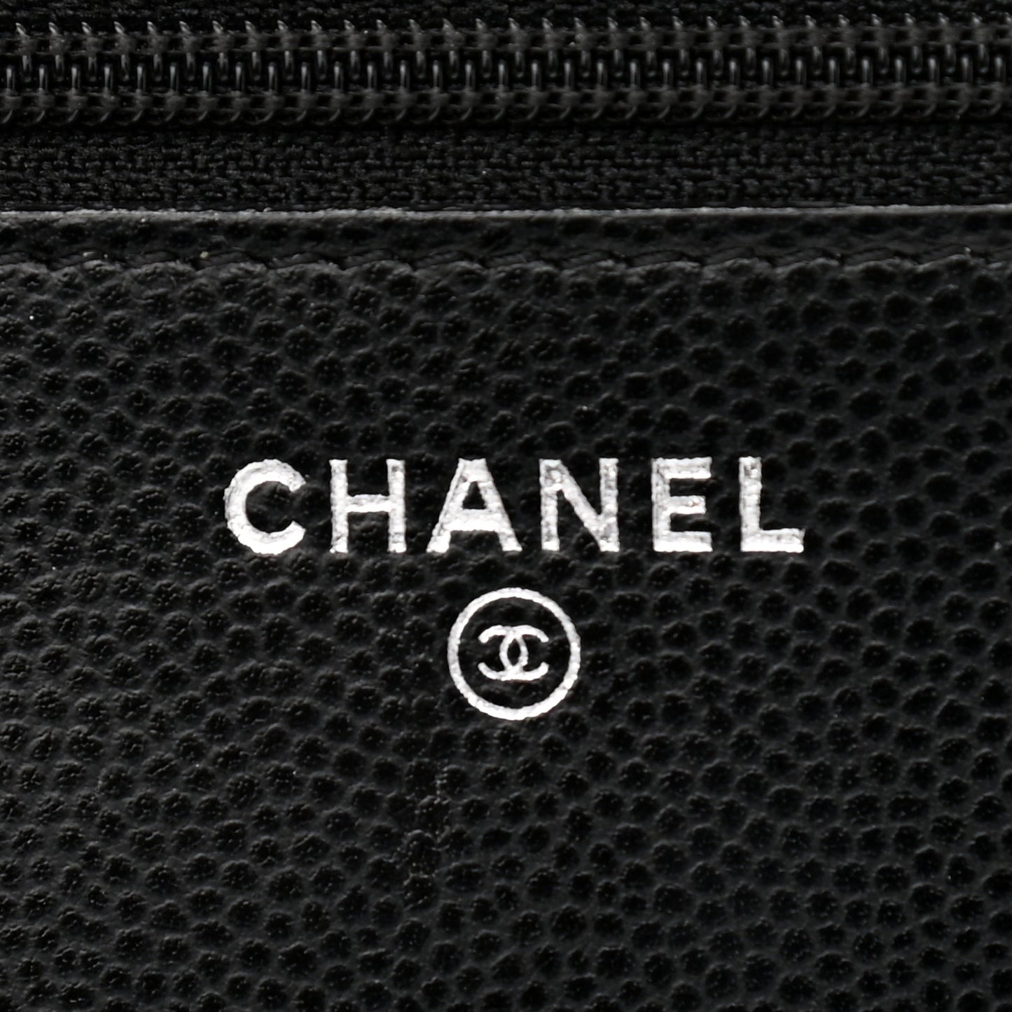 Caviar Chevron Quilted Wallet On Chain WOC Black