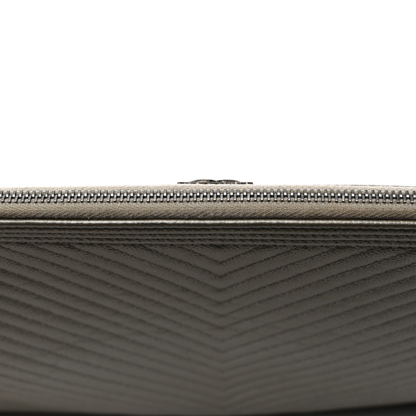 Metallic Caviar Chevron Quilted Large Boy Cosmetic Case Silver