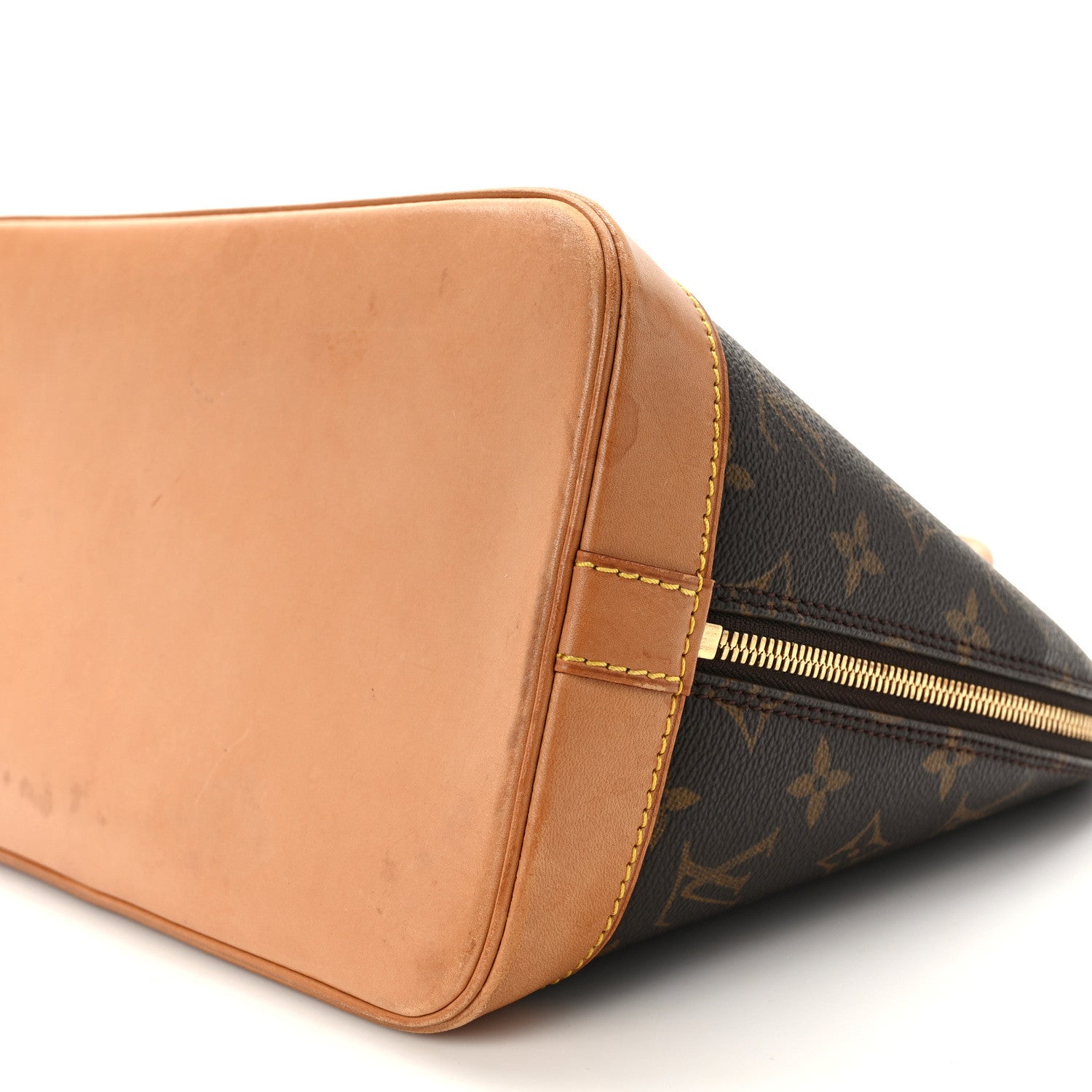 Louis Vuitton Monogram Alma PM 9 of 14