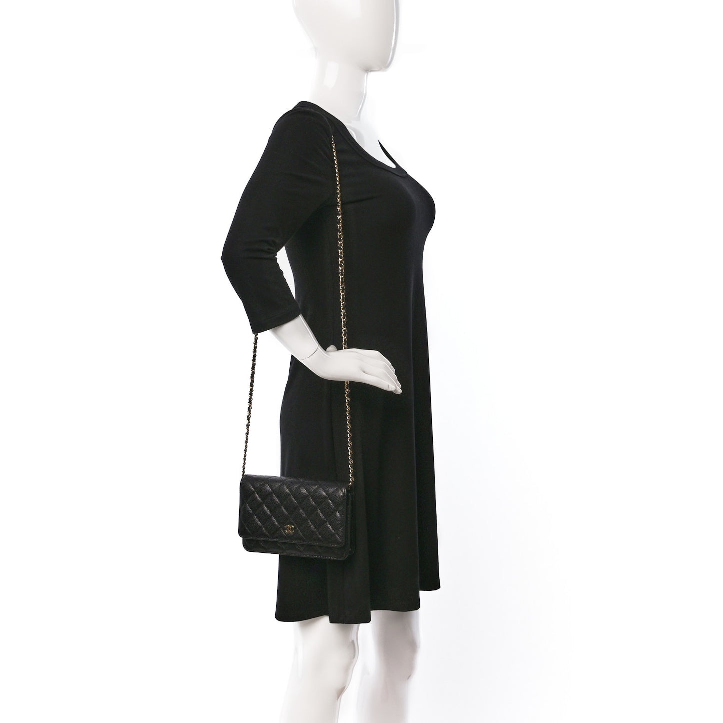 Caviar Quilted Wallet on Chain WOC Black