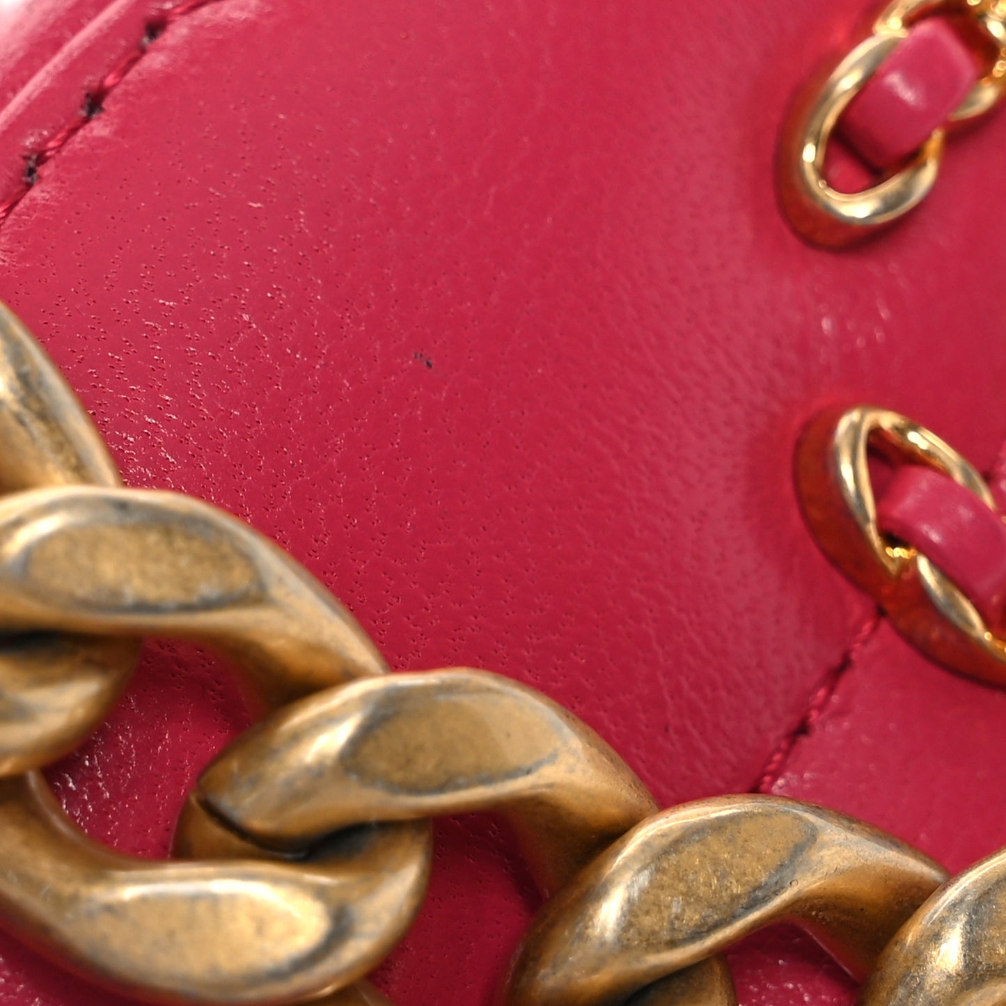 Goatskin Quilted Chanel 19 Round Clutch With Chain Dark Pink
