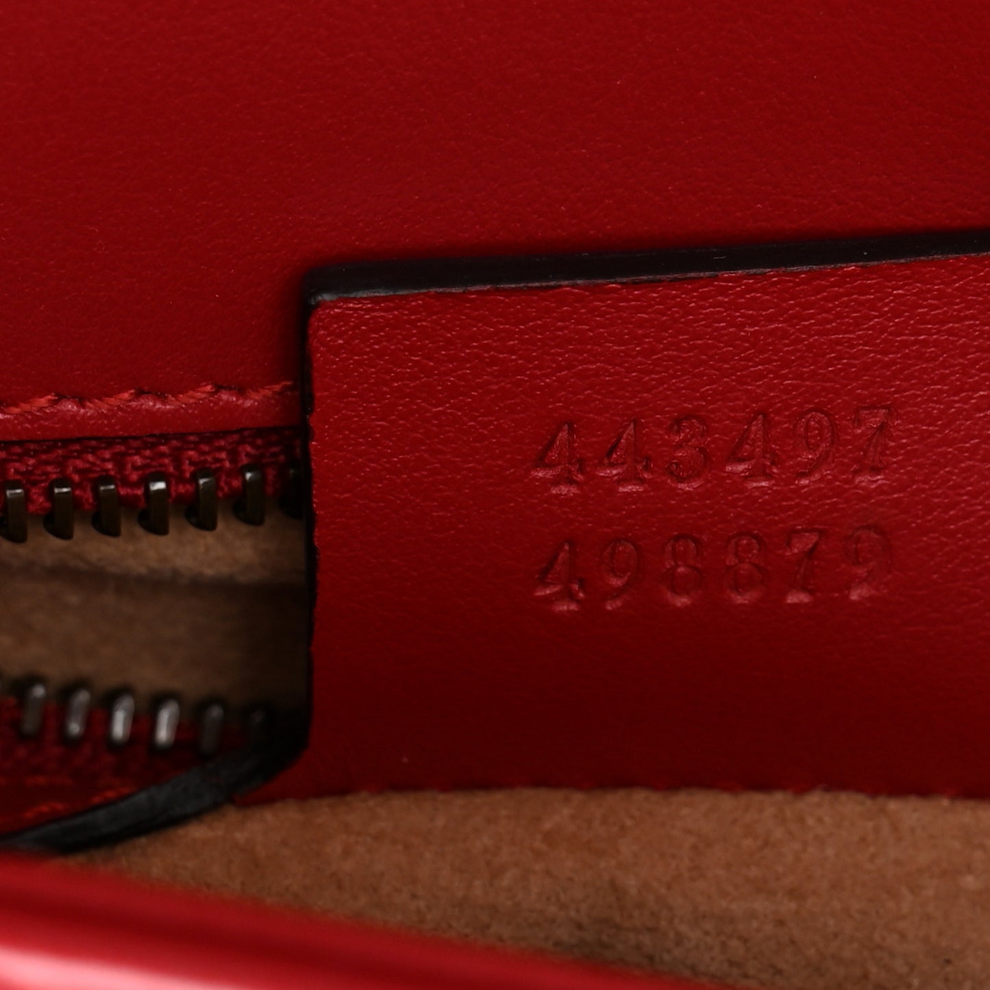 Calfskin Matelasse Small GG Marmont Shoulder Bag Hibiscus Red