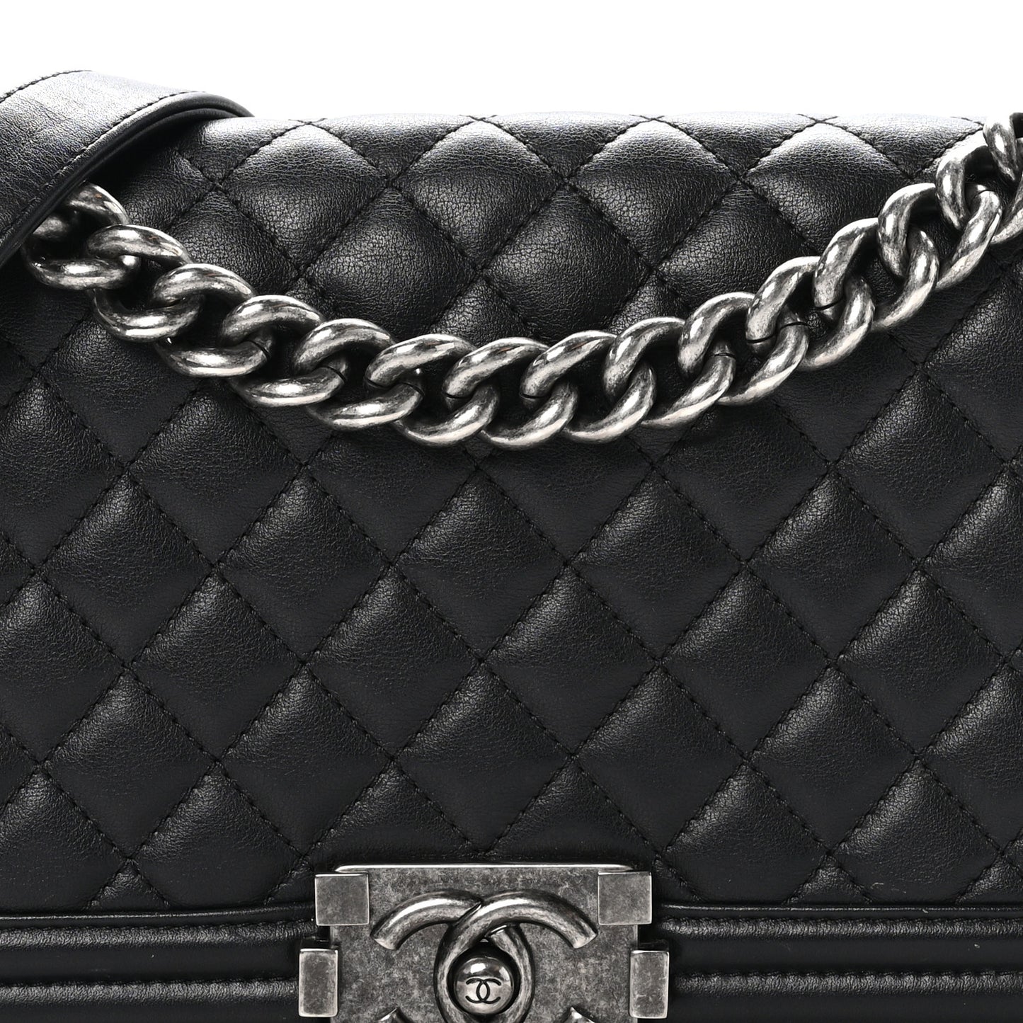 Lambskin Quilted Medium Boy Flap Black