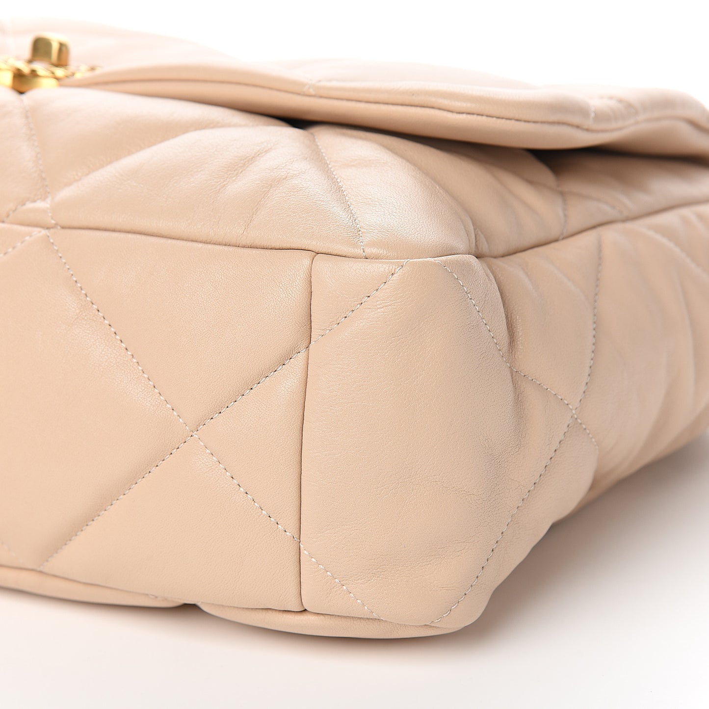 Lambskin Quilted Maxi 19 Flap Light Beige