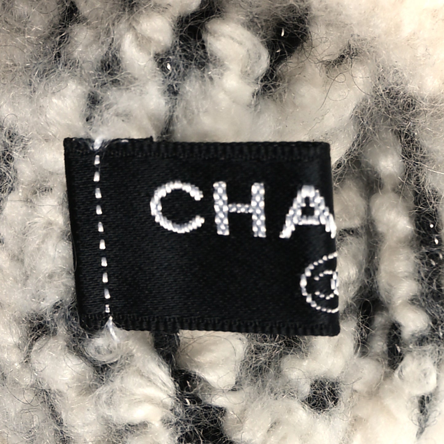 Cashmere Blend CC Fingerless Gloves White Black