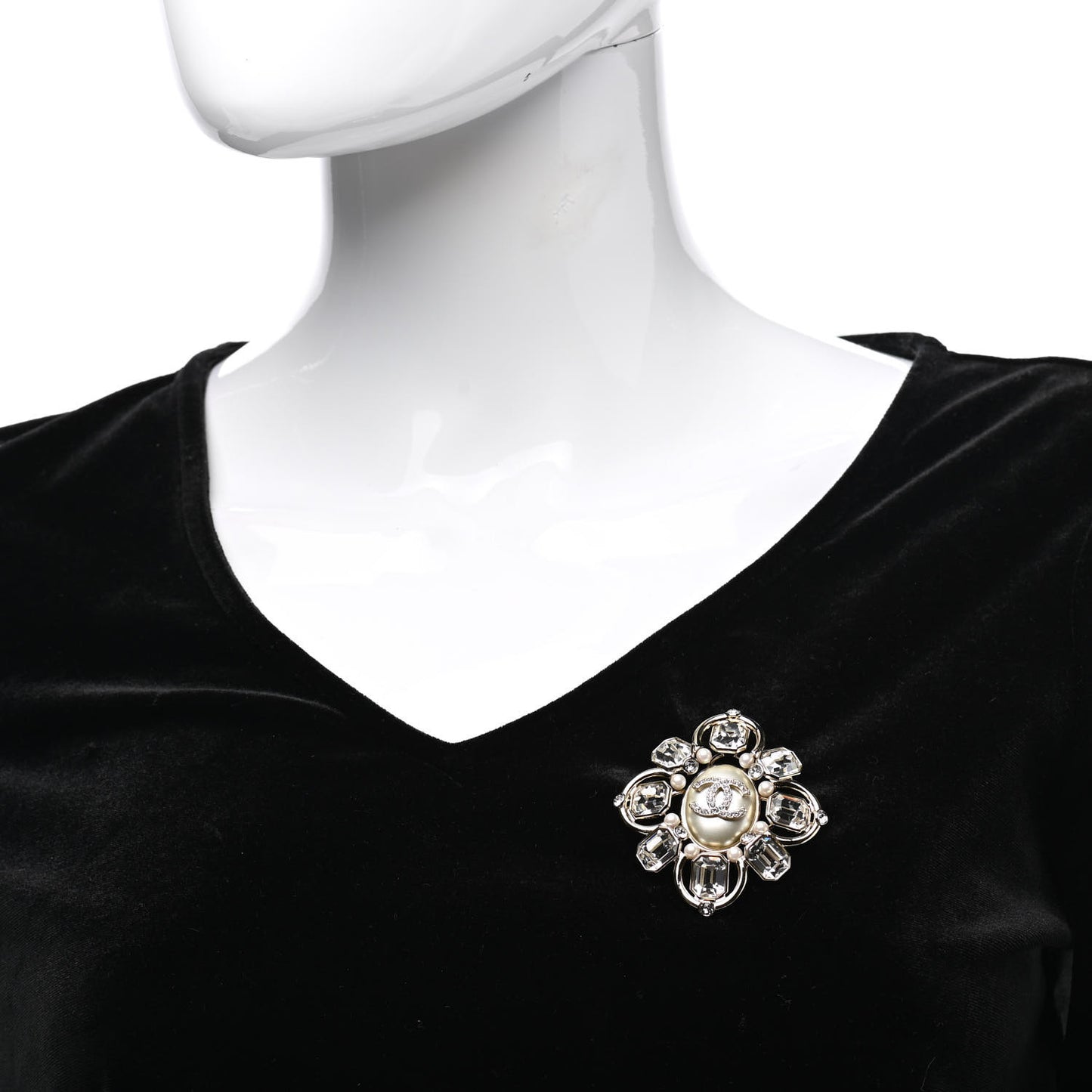Pearl Crystal CC Brooch Pearly White Gold