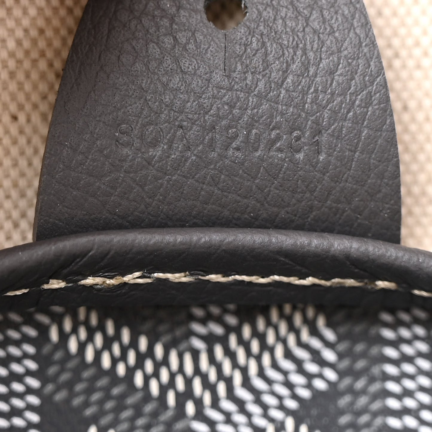 Goyardine Artois MM Grey